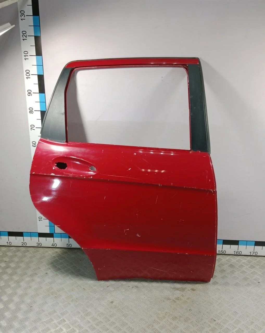 [Б/У] Дверь задняя правая W169 [Код: 00390342 ]