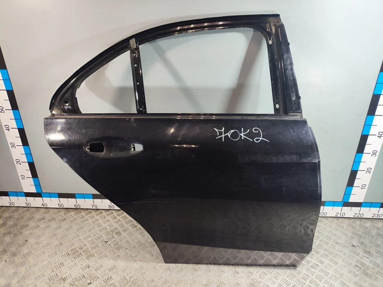 [Б/У] Дверь задняя правая W205 [Код: 00647623 ]