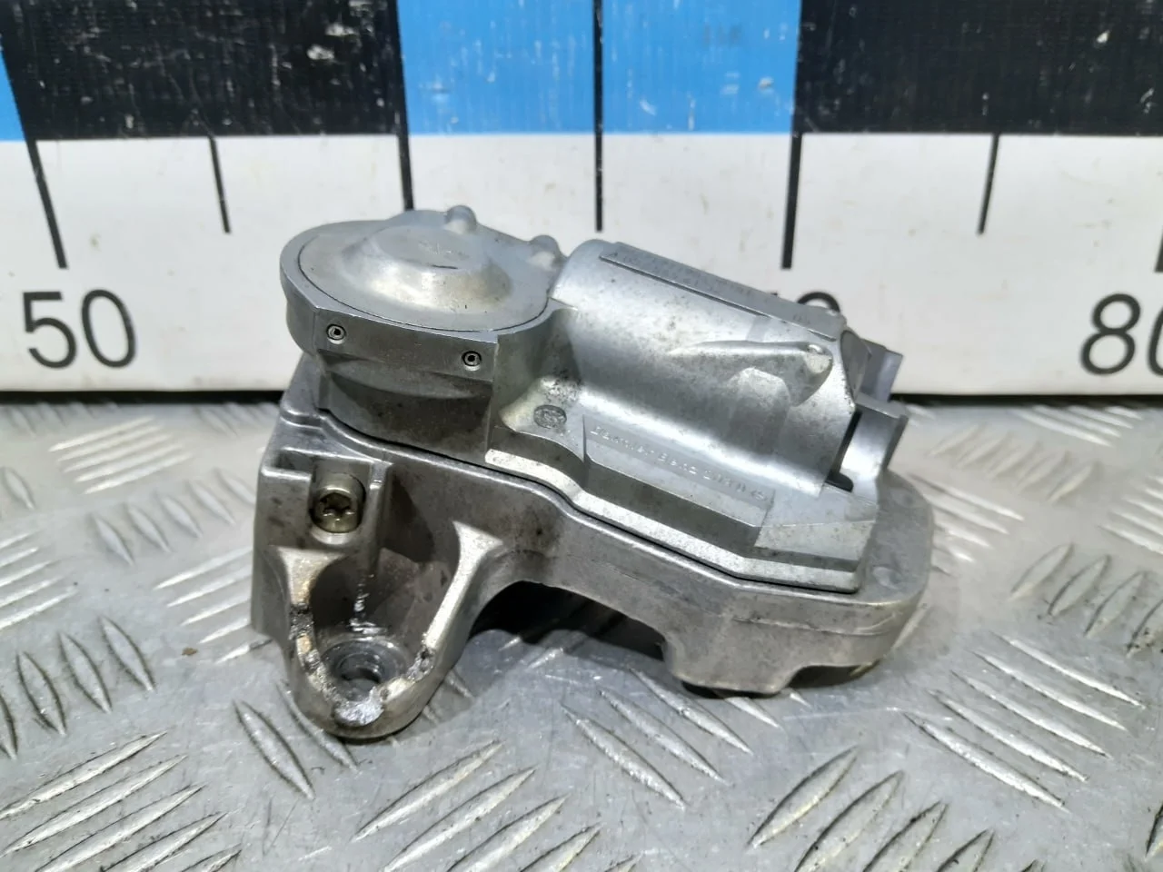 [Б/У] Замок блокировки рулевого вала [Код: 00515189 ]