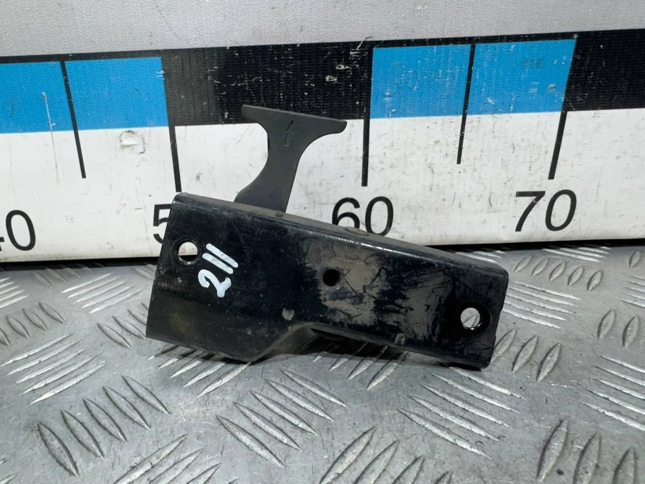 [Б/У] Замок капота Mercedes Benz W211 [Код: 00509773 ]