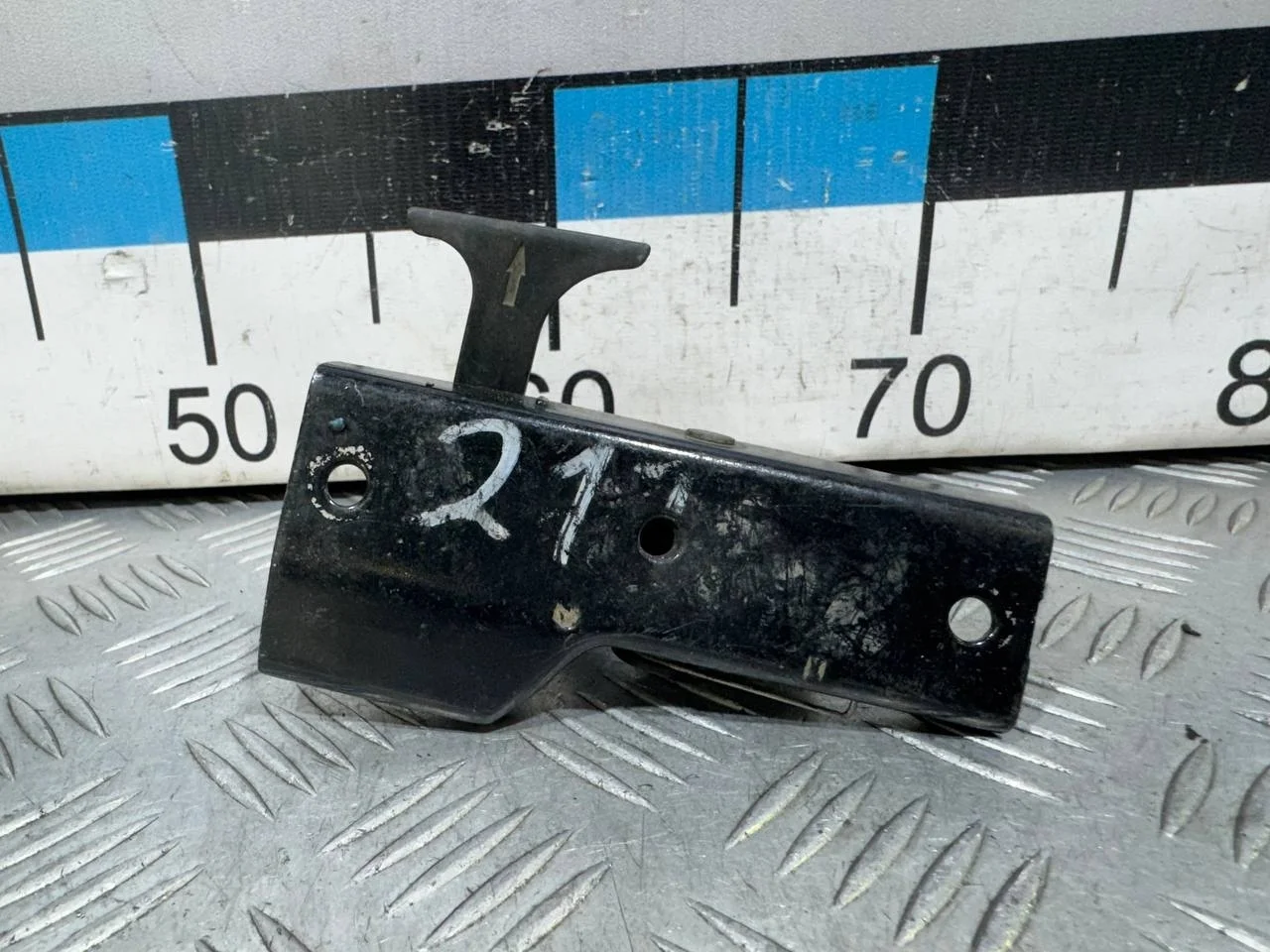 [Б/У] Замок капота Mercedes Benz W211 [Код: 00509776 ]