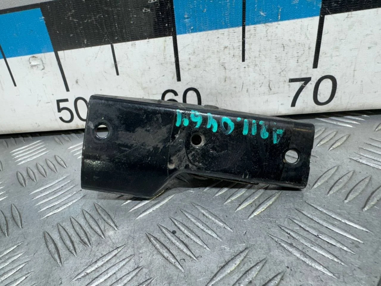 [Б/У] Замок капота Mercedes Benz W211 - без ручки A2118870027 [ХОРОШЕЕ] [Код: 00509784 ]