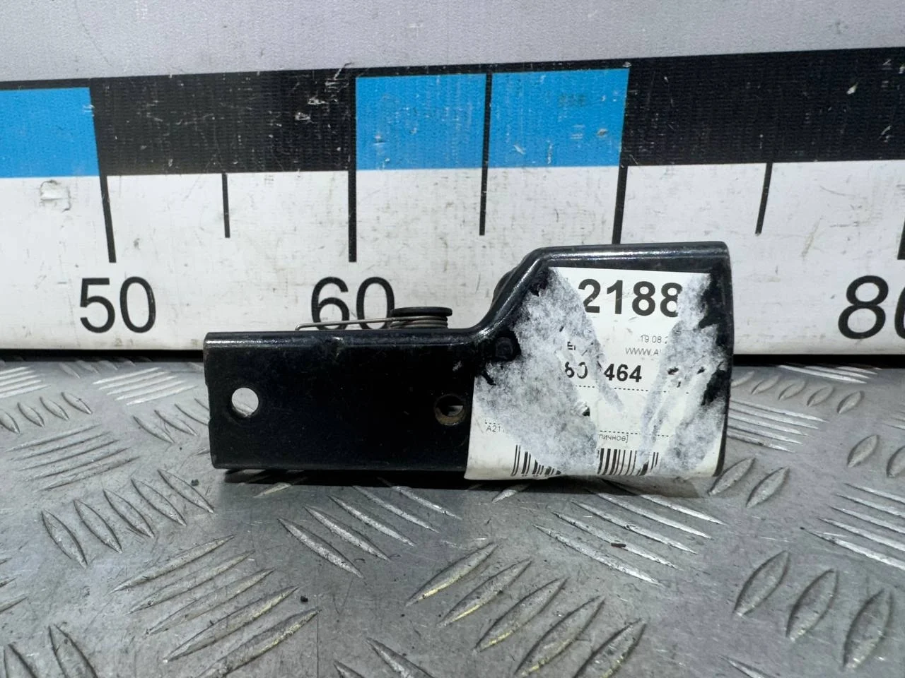 [Б/У] Замок капота Mercedes Benz W211 - без ручки A2118870027 [ХОРОШЕЕ] [Код: 00509791 ]