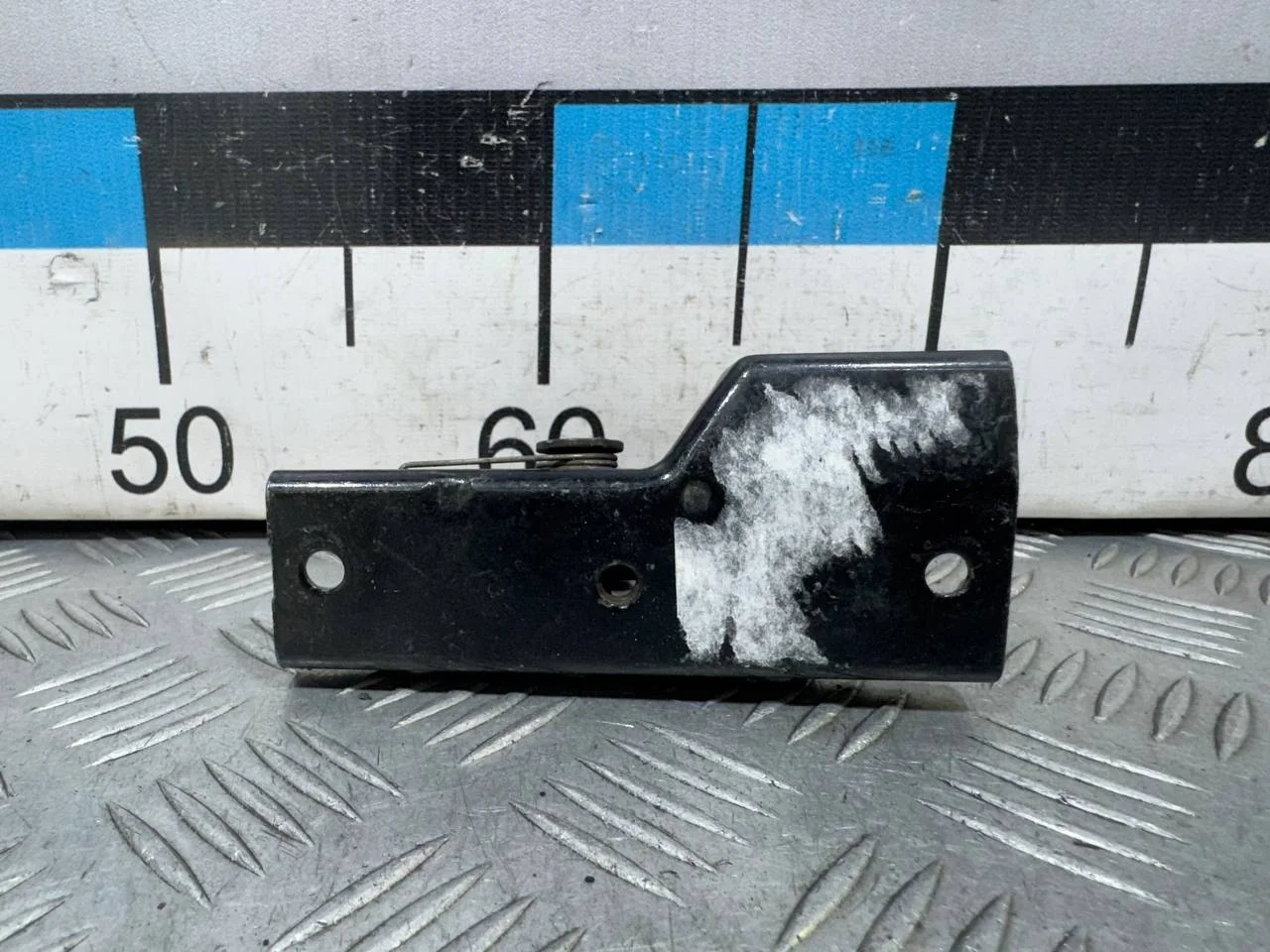 [Б/У] Замок капота Mercedes Benz W211 - без ручки A2118870027 [ХОРОШЕЕ] [Код: 00509794 ]