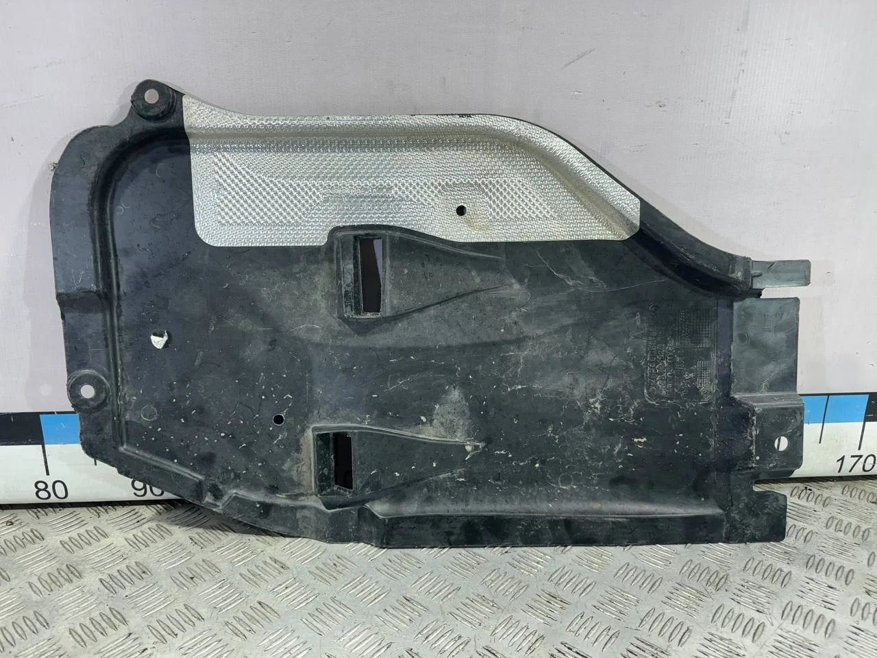 [Б/У] Защита двигателя Mercedes W246 [Код: 00511610 ]