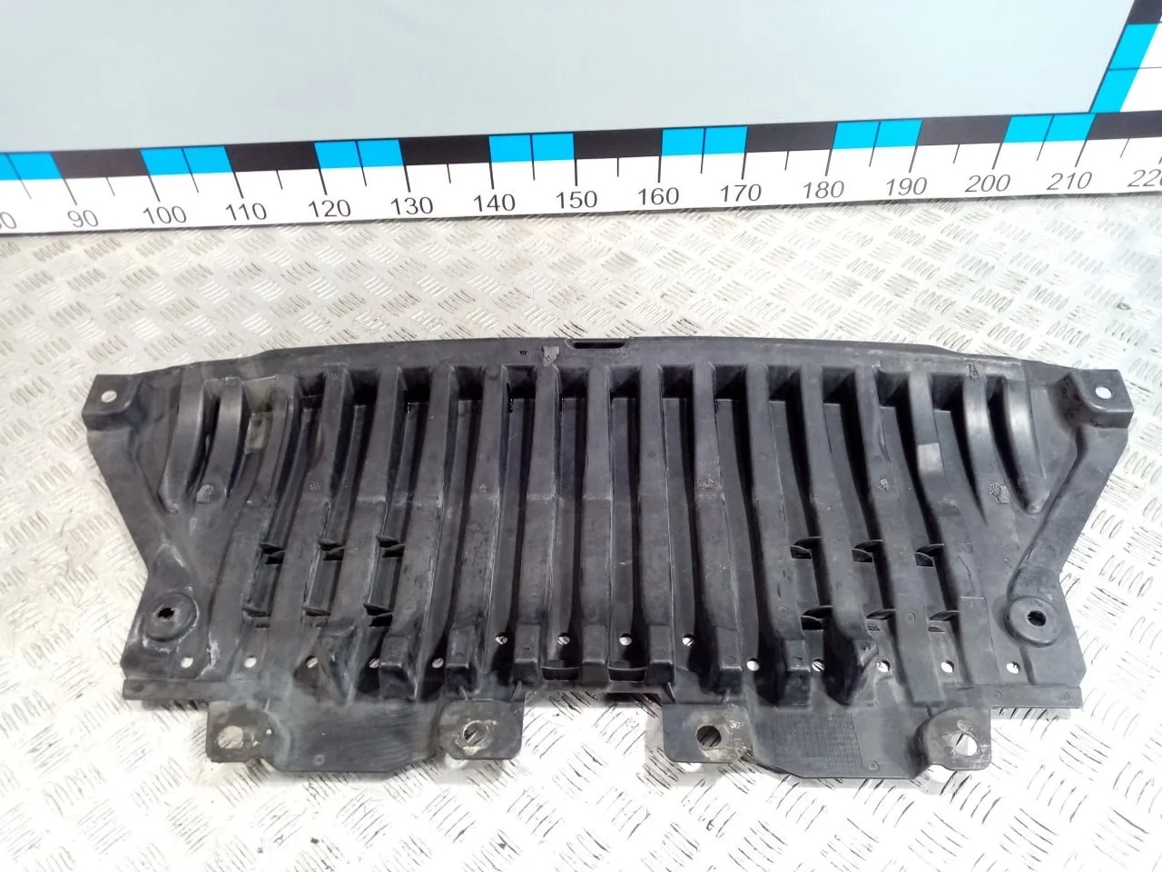 [Б/У] Защита днища передняя [Код: 00614855 ]