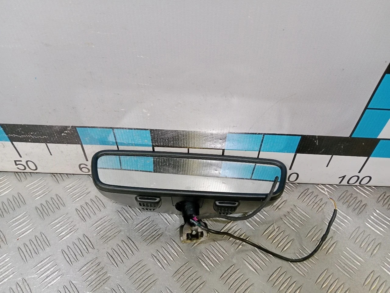 [Б/У] Зеркало заднего вида Mercedes - Нет разъемов [Незначительные дефекты] [Код: 00538708 ]