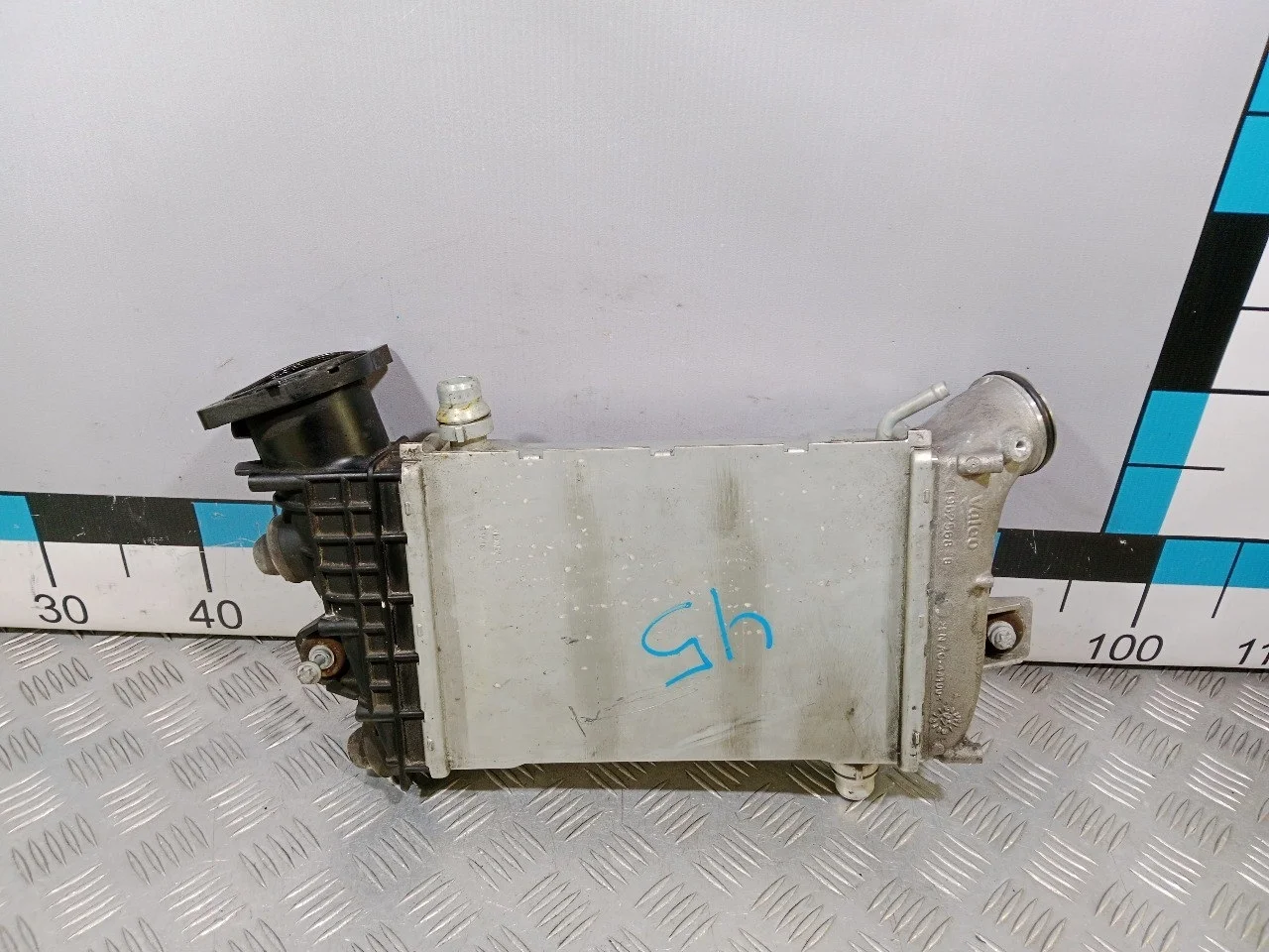 [Б/У] Интеркулер [Код: 00577210 ]