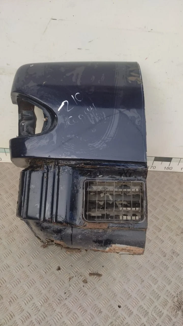 [Б/У] Крыло заднее правое - задняя часть.рамка под фонарь [ХОРОШЕЕ] [Код: 00529066 ]