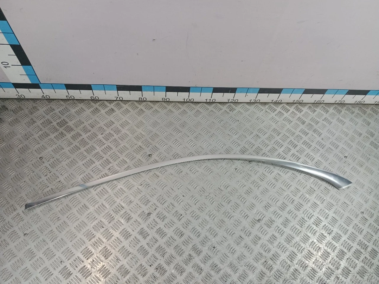 [Б/У] Молдинг двери задней левой MB W222 [Код: 00570343 ]