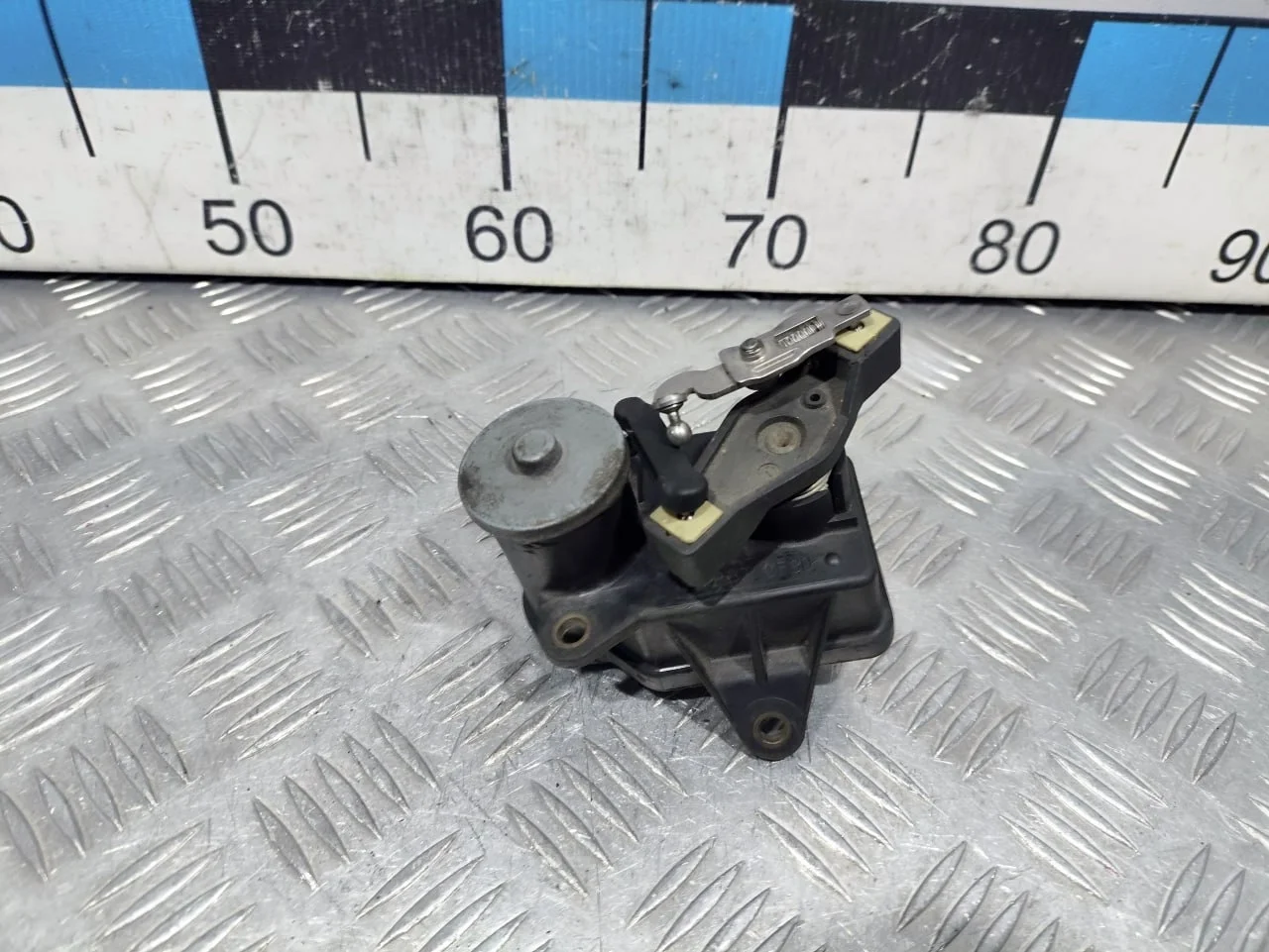 [Б/У] Моторчик привода заслонок MB [Код: 00590314 ]