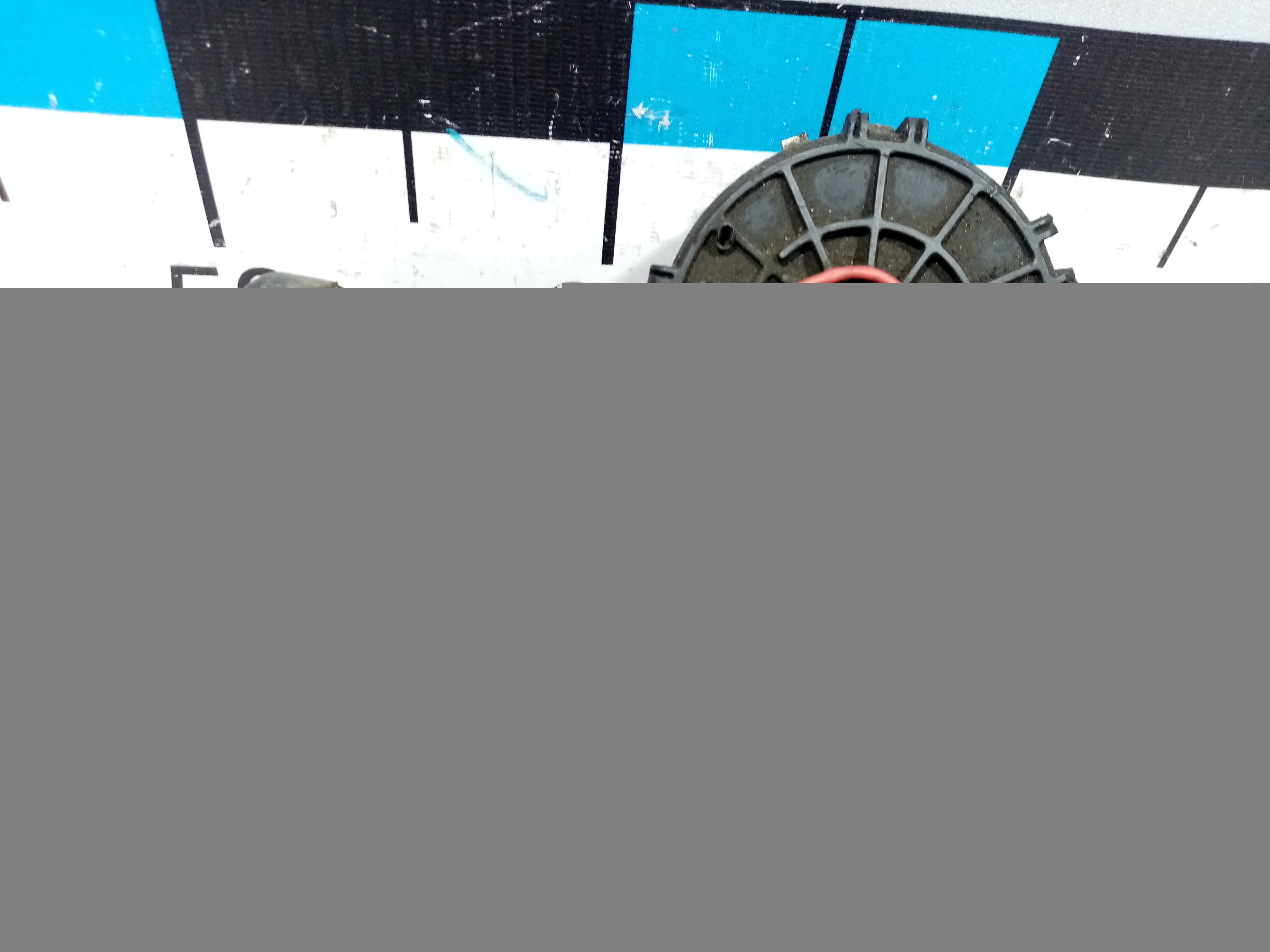 [Б/У] Моторчик стеклоочистителя передний MB W210 [Код: 00431951 ]