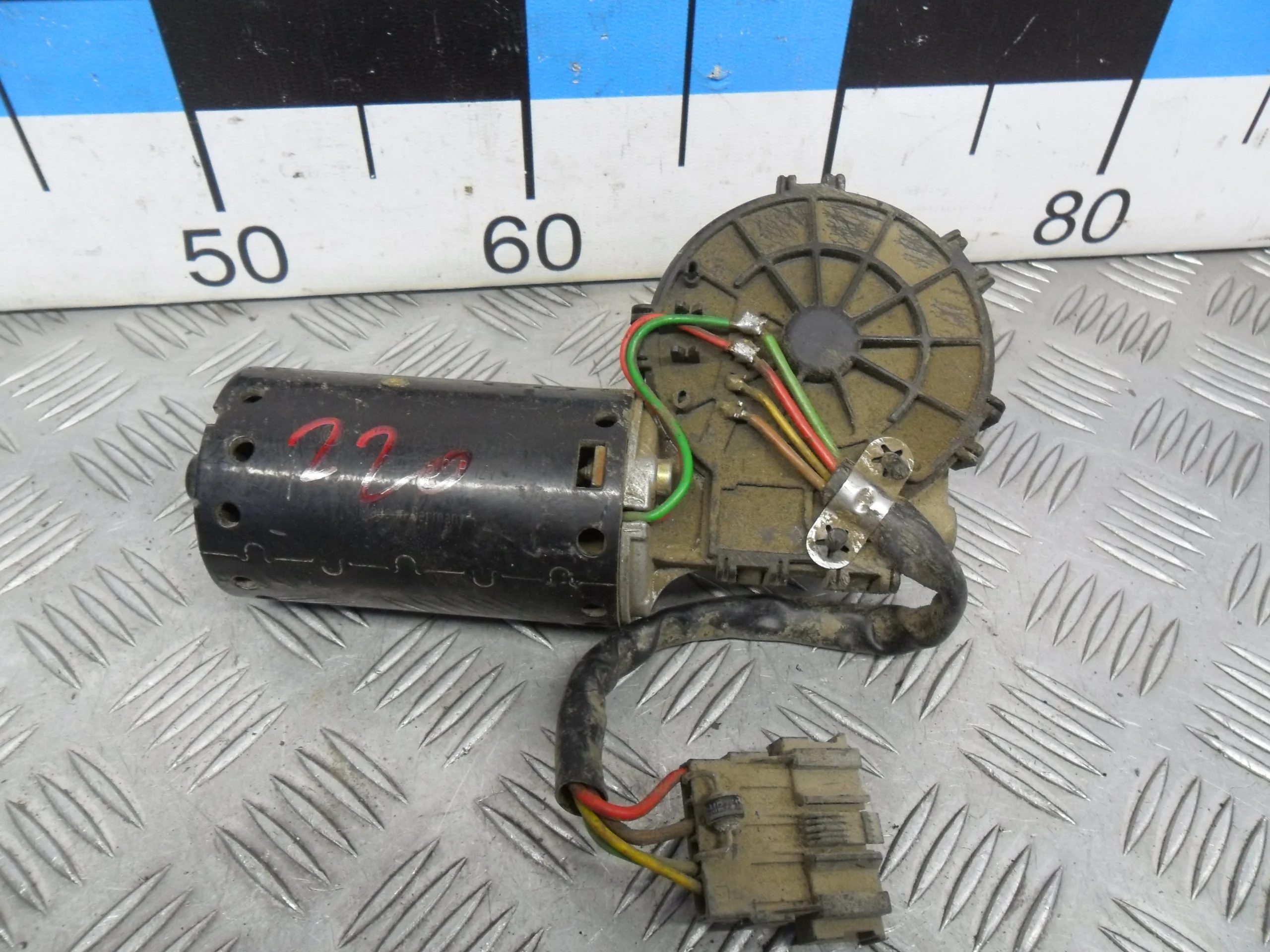 [Б/У] Моторчик стеклоочистителя передний W220 [Код: 00360296 ]