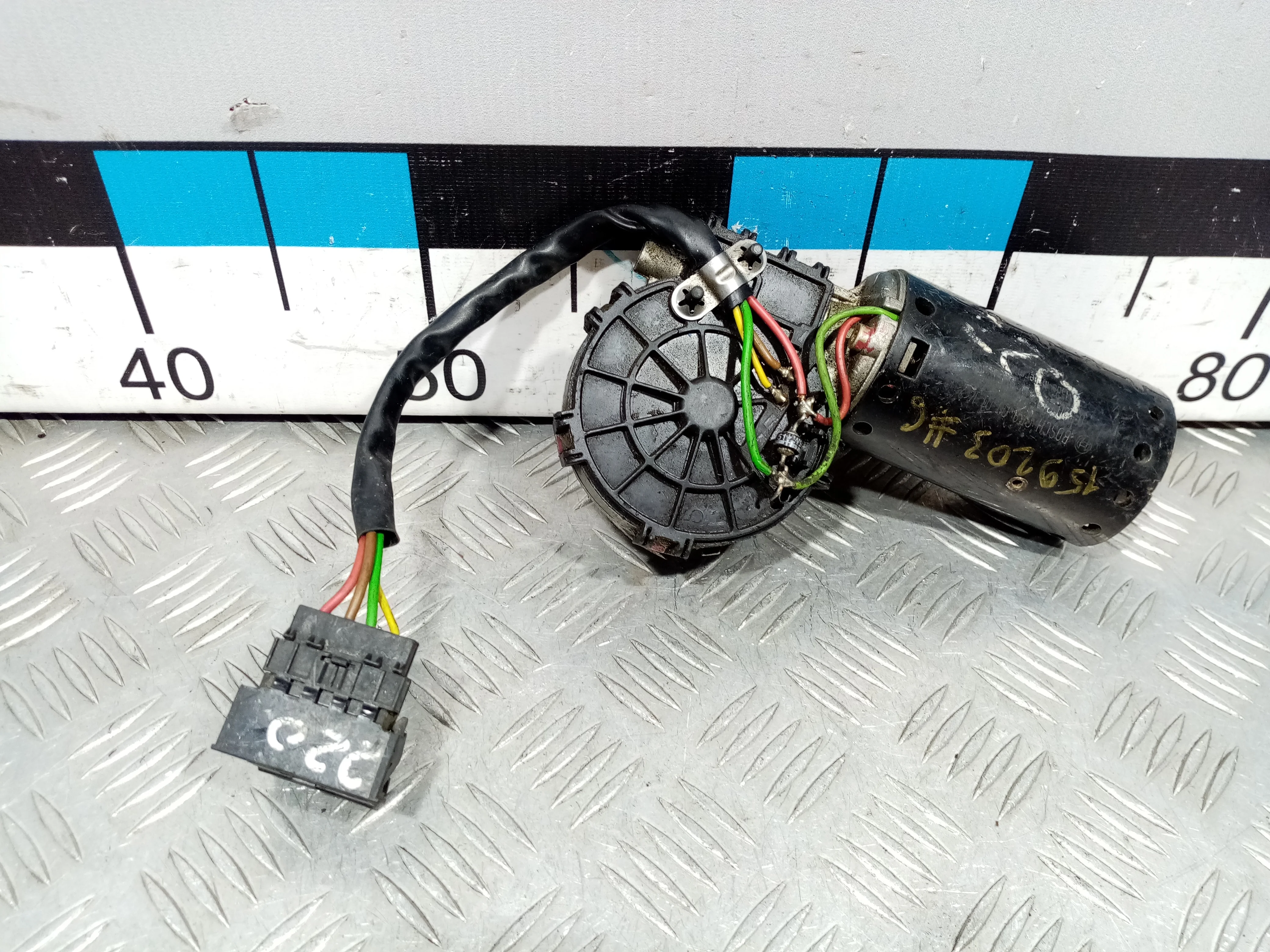 [Б/У] Моторчик стеклоочистителя передний W220 [Код: 00431965 ]