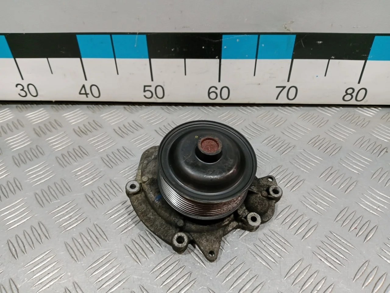 [Б/У] Насос водяной Mercedes om 642 [Код: 00648107 ]