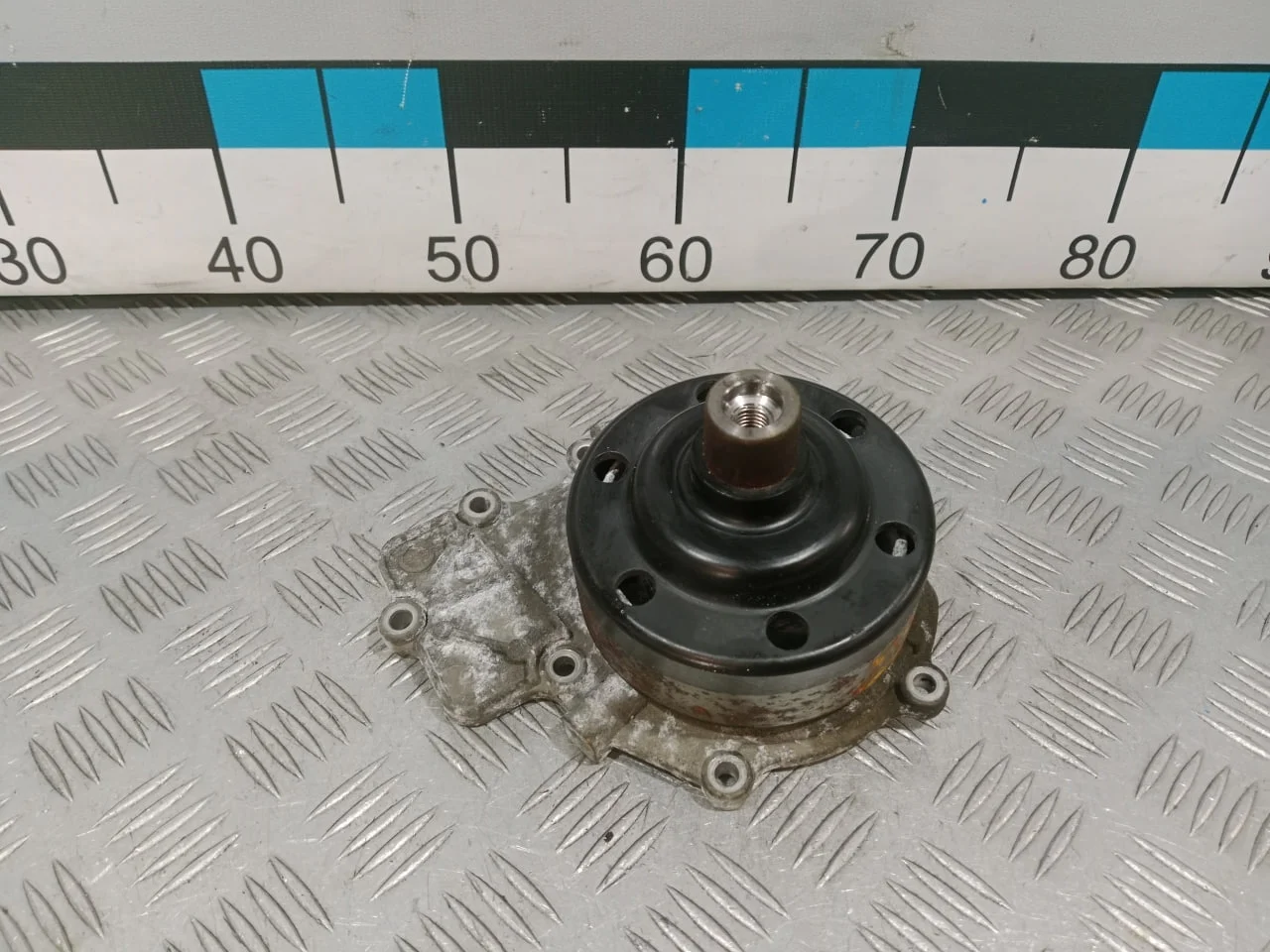 [Б/У] Насос водяной Mercedes W906 [Код: 00634800 ]