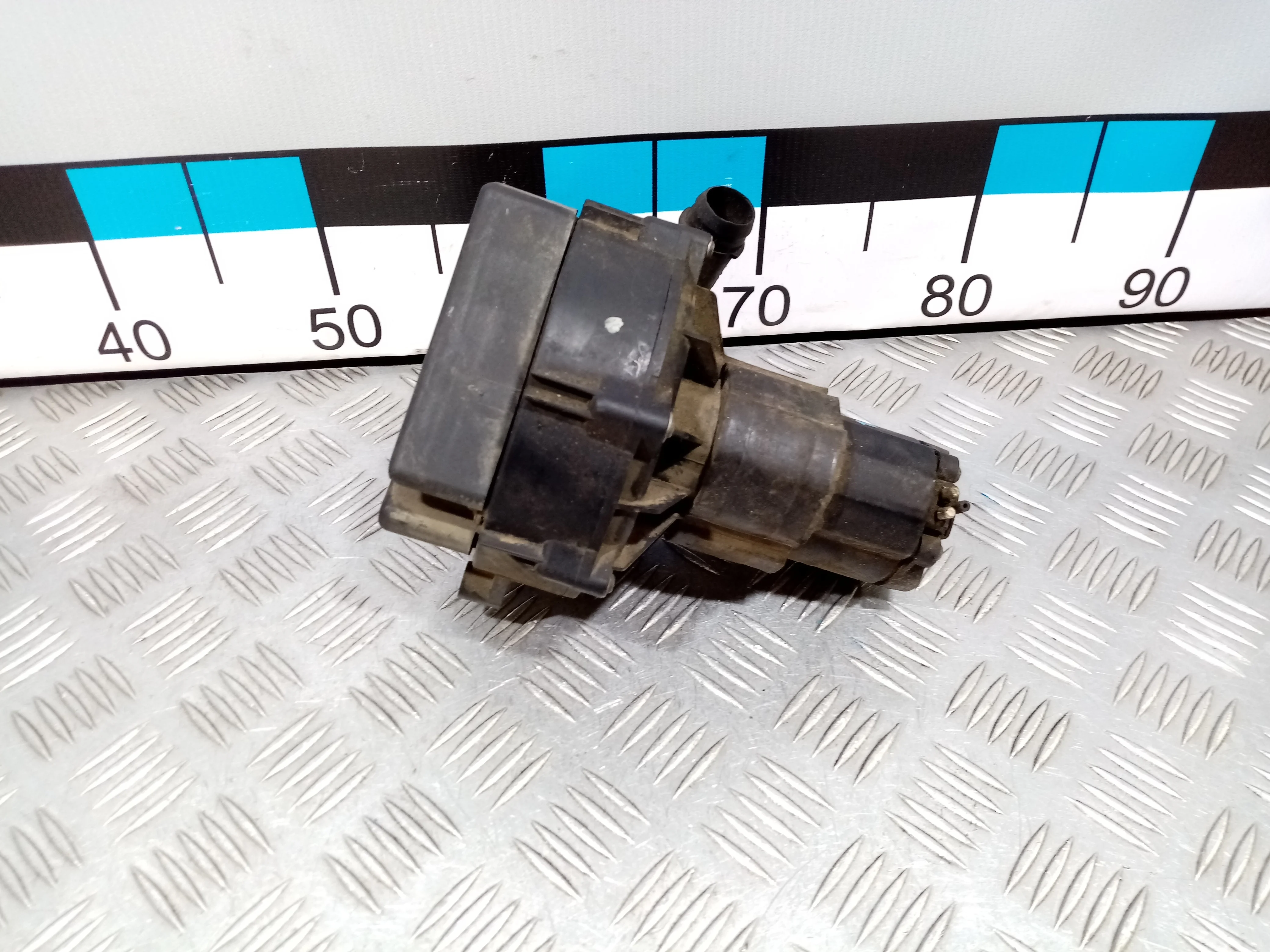 [Б/У] Насос воздушный продувки катализатора [Код: 00413356 ]