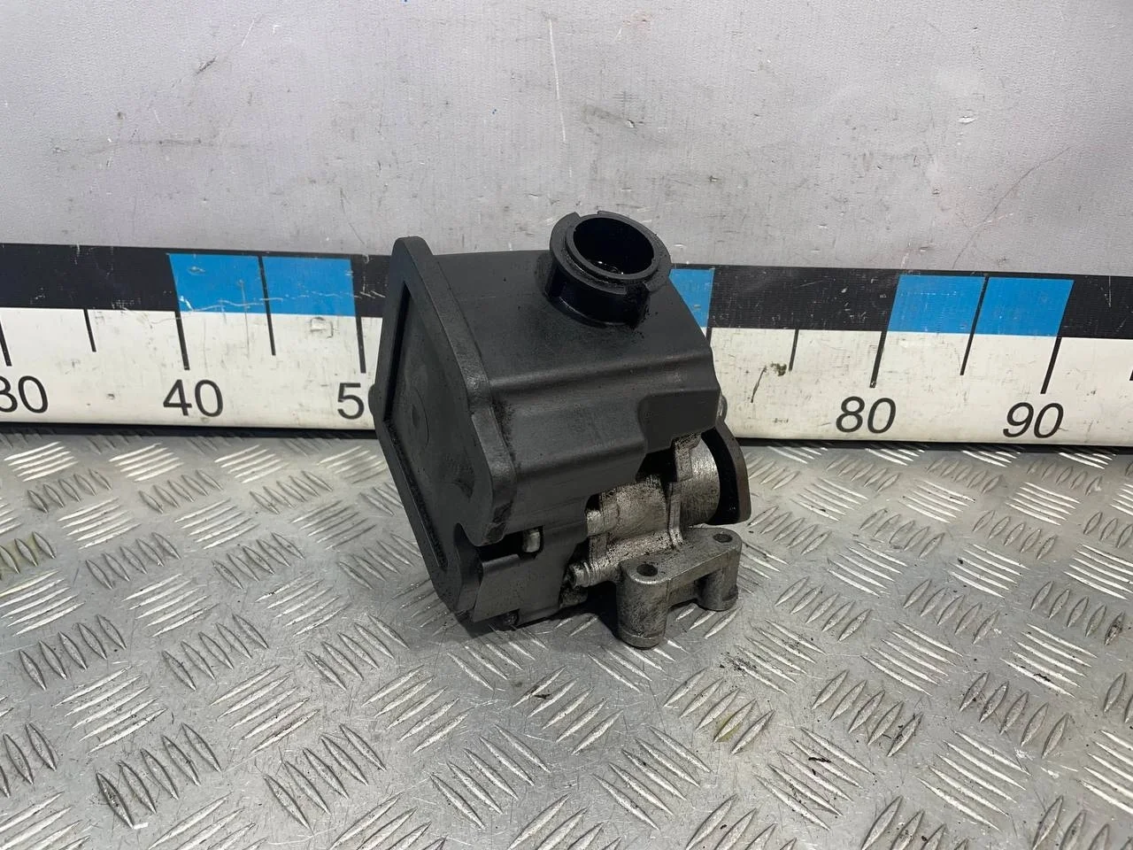 [Б/У] Насос гидроусилителя [Код: 00593444 ]