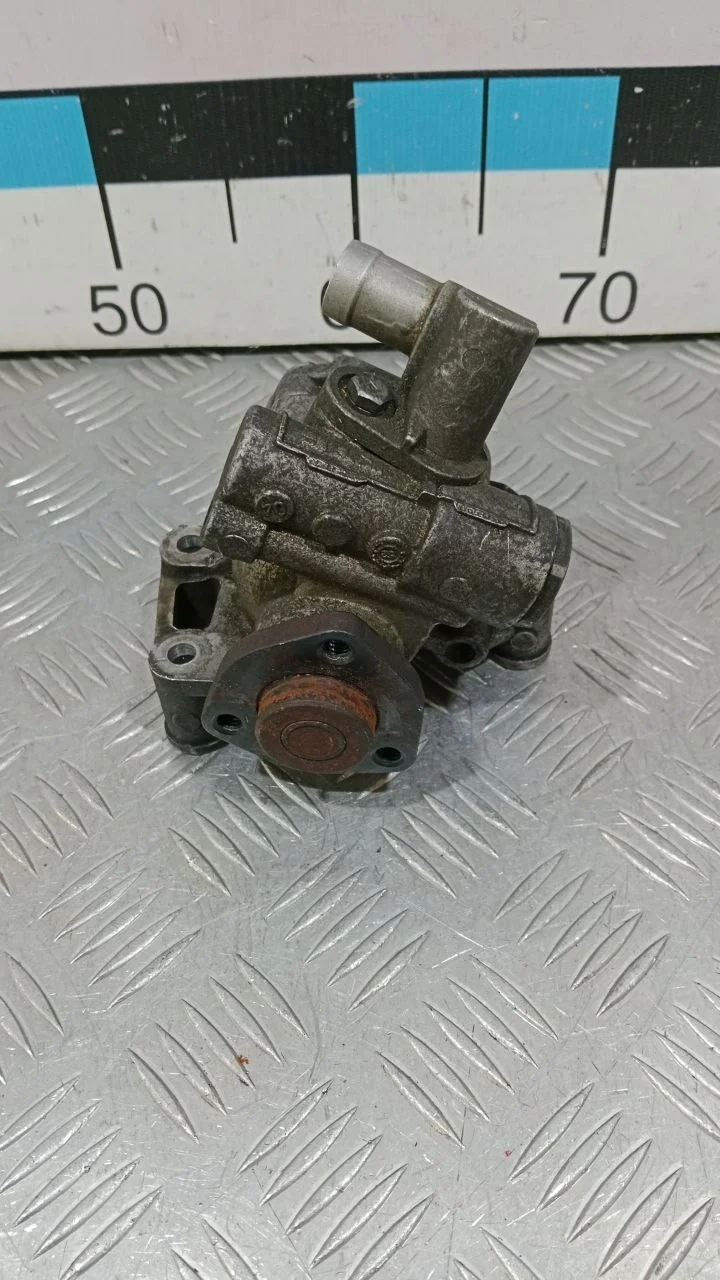 [Б/У] Насос гидроусилителя Mercedes W211 2002-2009 [Код: 00385138 ]