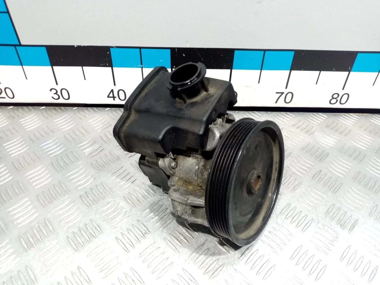 [Б/У] Насос ГУР [Код: 00635468 ]