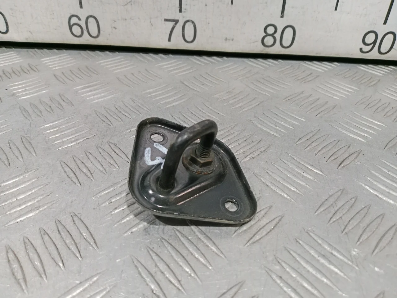 [Б/У] Ответная часть замка капота [Код: 00606847 ]