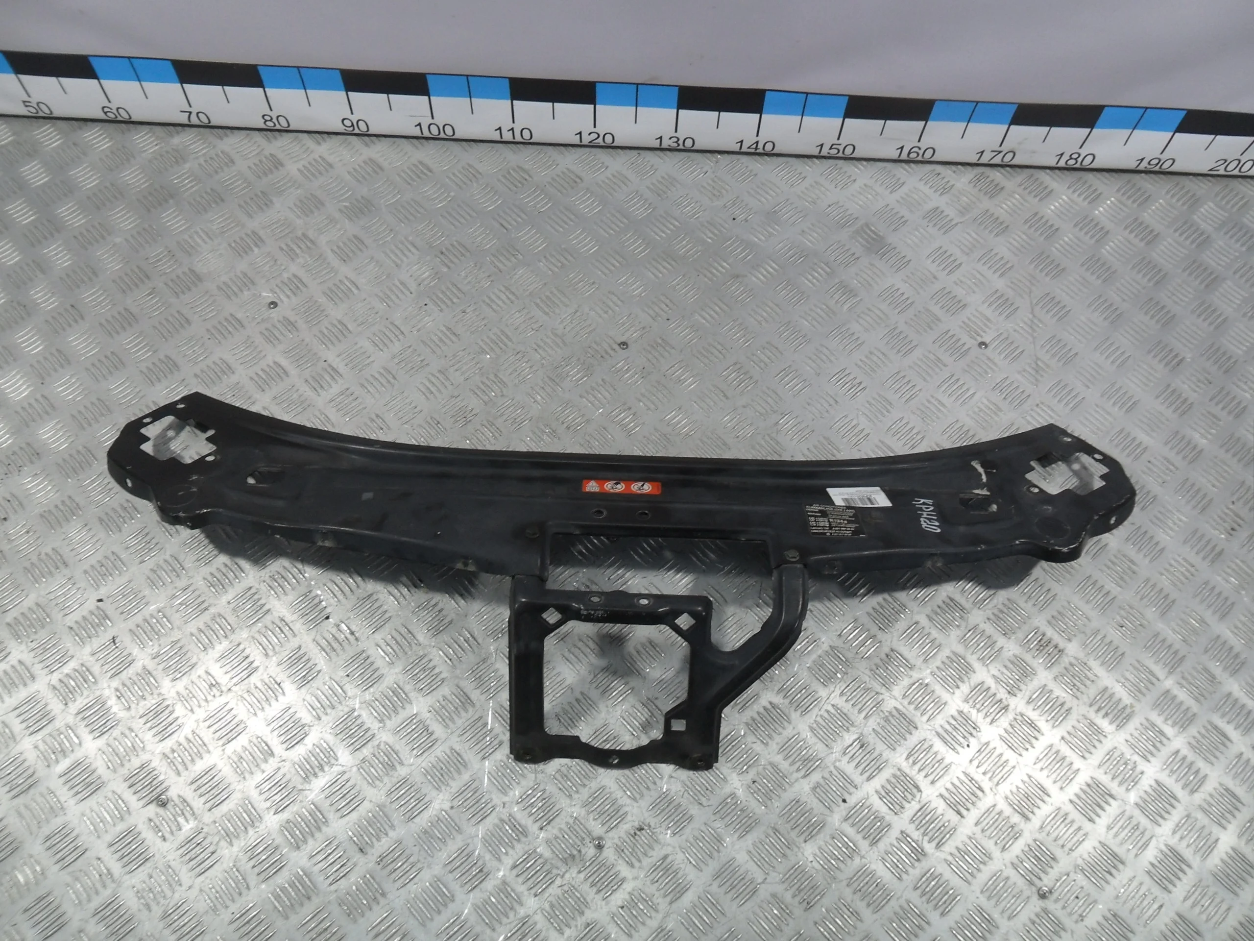 [Б/У] Панель передняя средняя часть -09 [Код: 00376356 ]