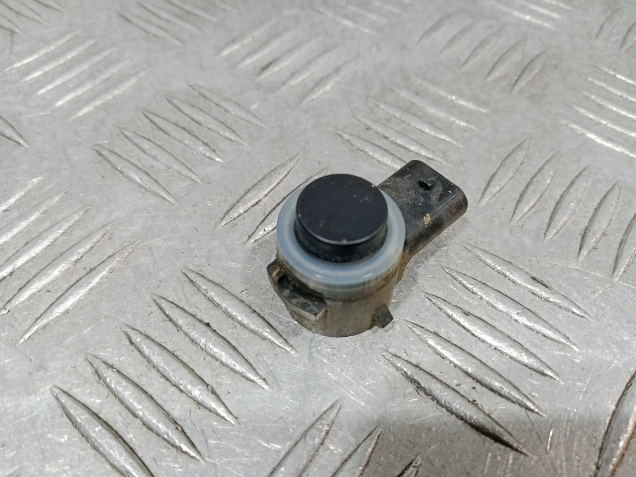 [Б/У] Парктроник Mercedes [Код: 00652800 ]