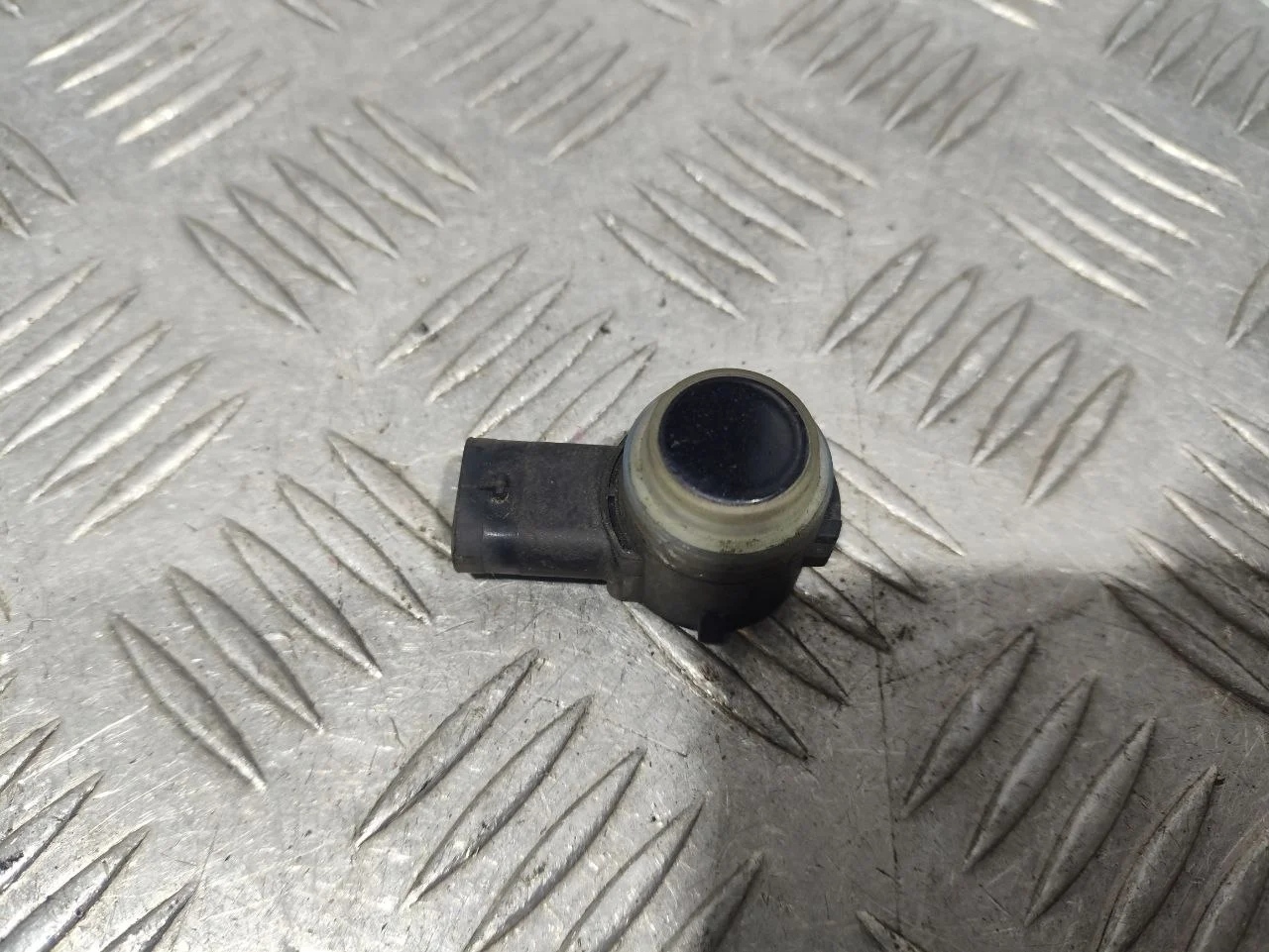 [Б/У] Парктроник Mercedes [Код: 00671476 ]