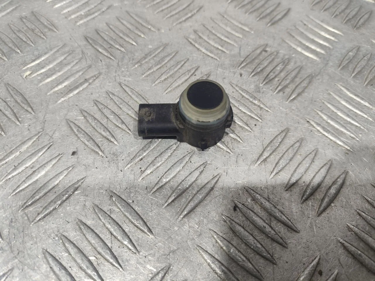 [Б/У] Парктроник Mercedes [Код: 00672408 ]