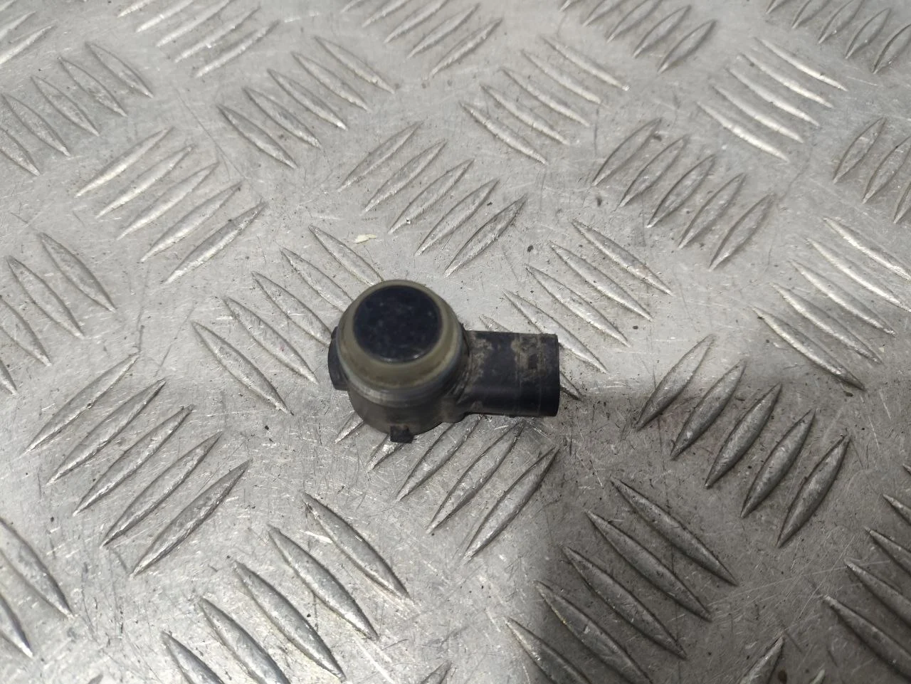 [Б/У] Парктроник Mercedes [Код: 00672410 ]