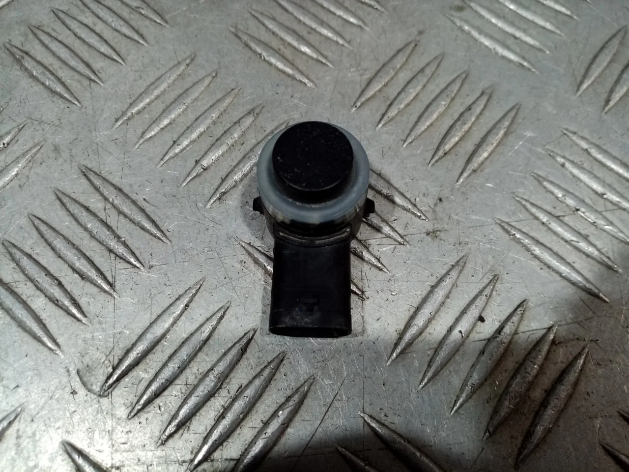 [Б/У] Парктроник Mercedes [Код: 00675299 ]