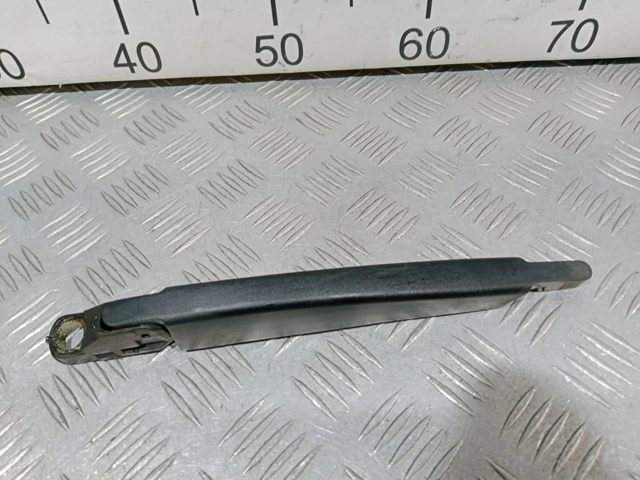 [Б/У] Поводок стеклоочистителя заднего [Код: 00666660 ]