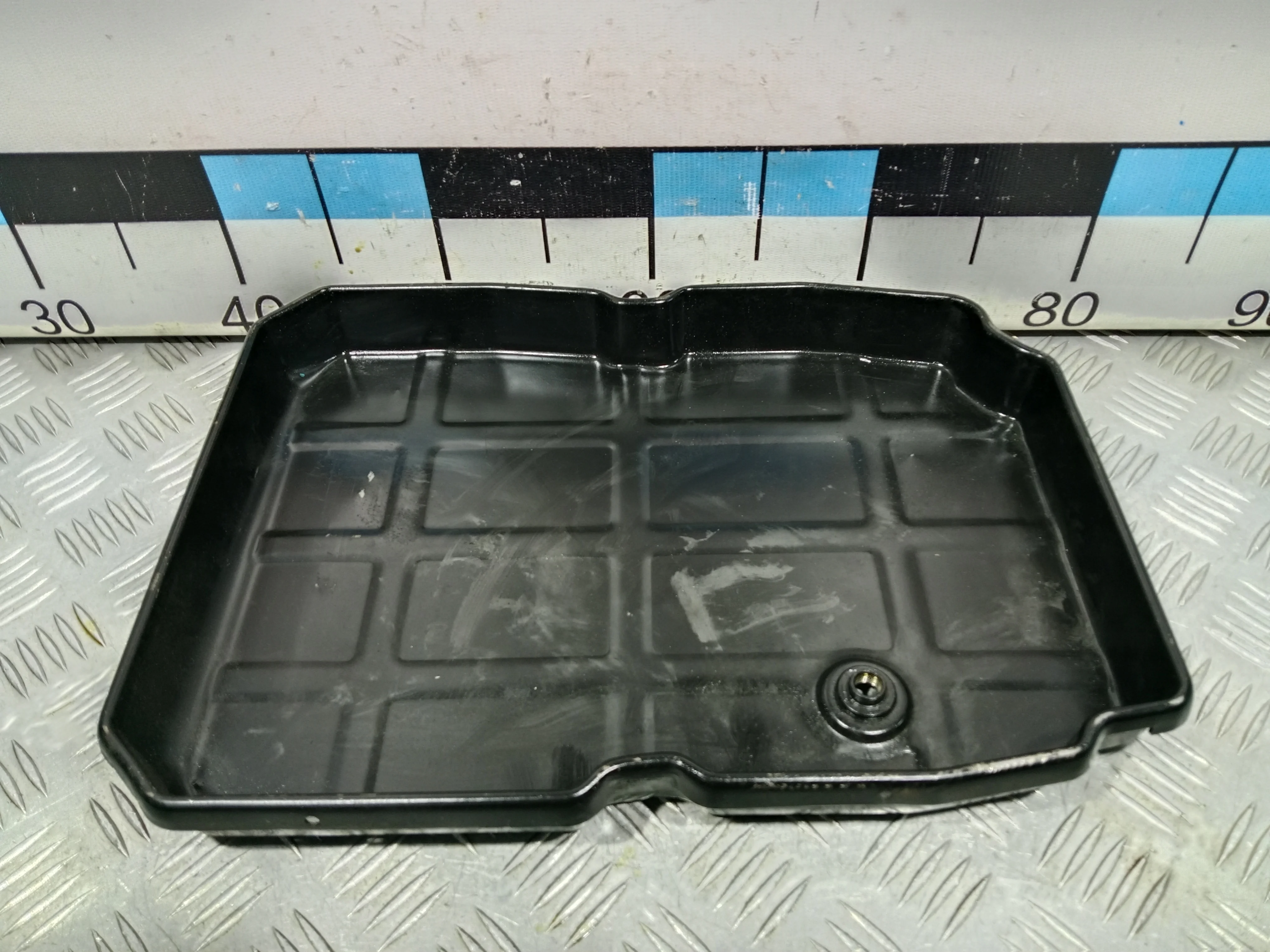 [Б/У] Поддон АКПП Mercedes [Код: 00400136 ]