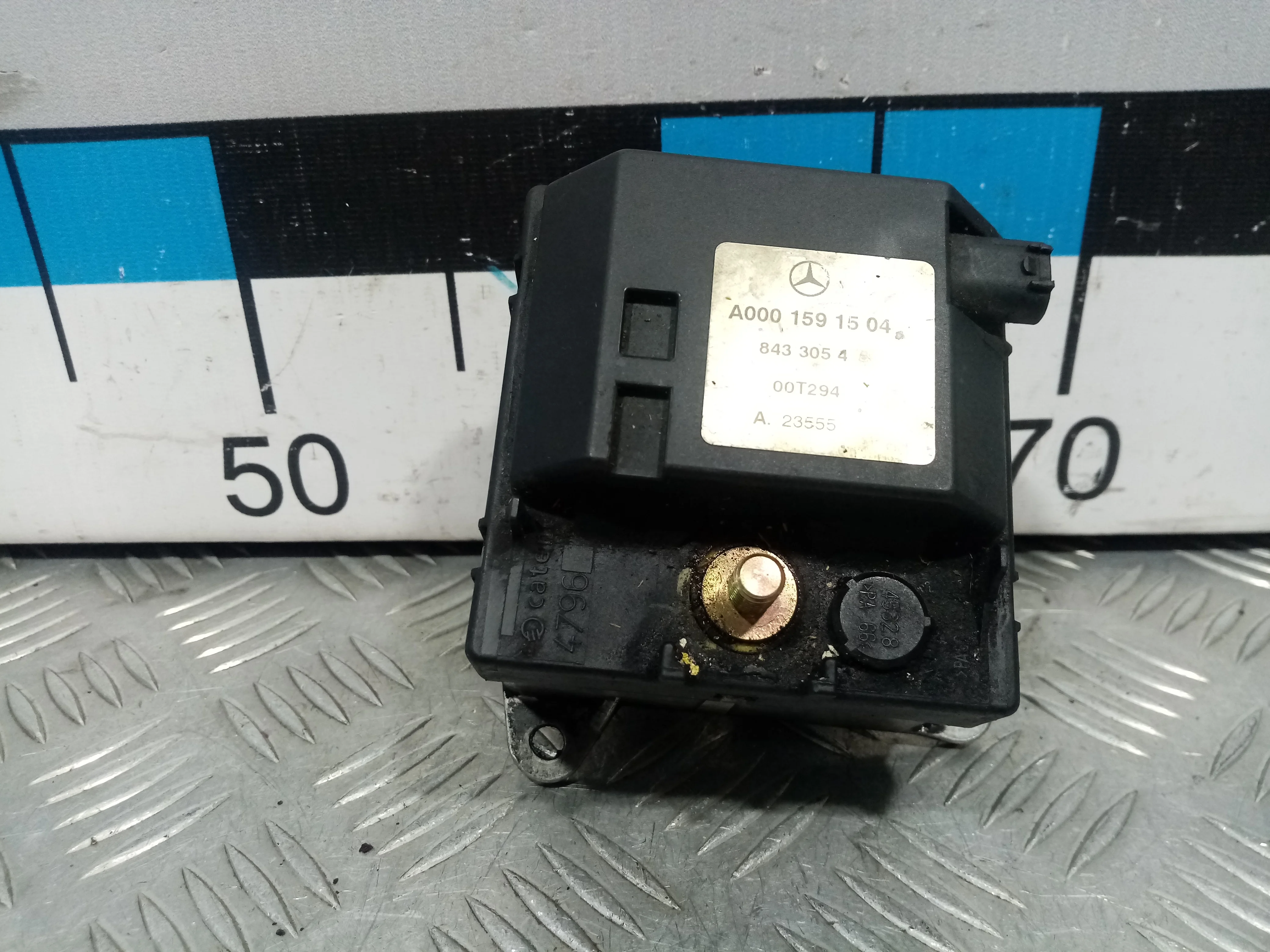 [Б/У] Подогреватель охлаждающей жидкости [Код: 00435484 ]