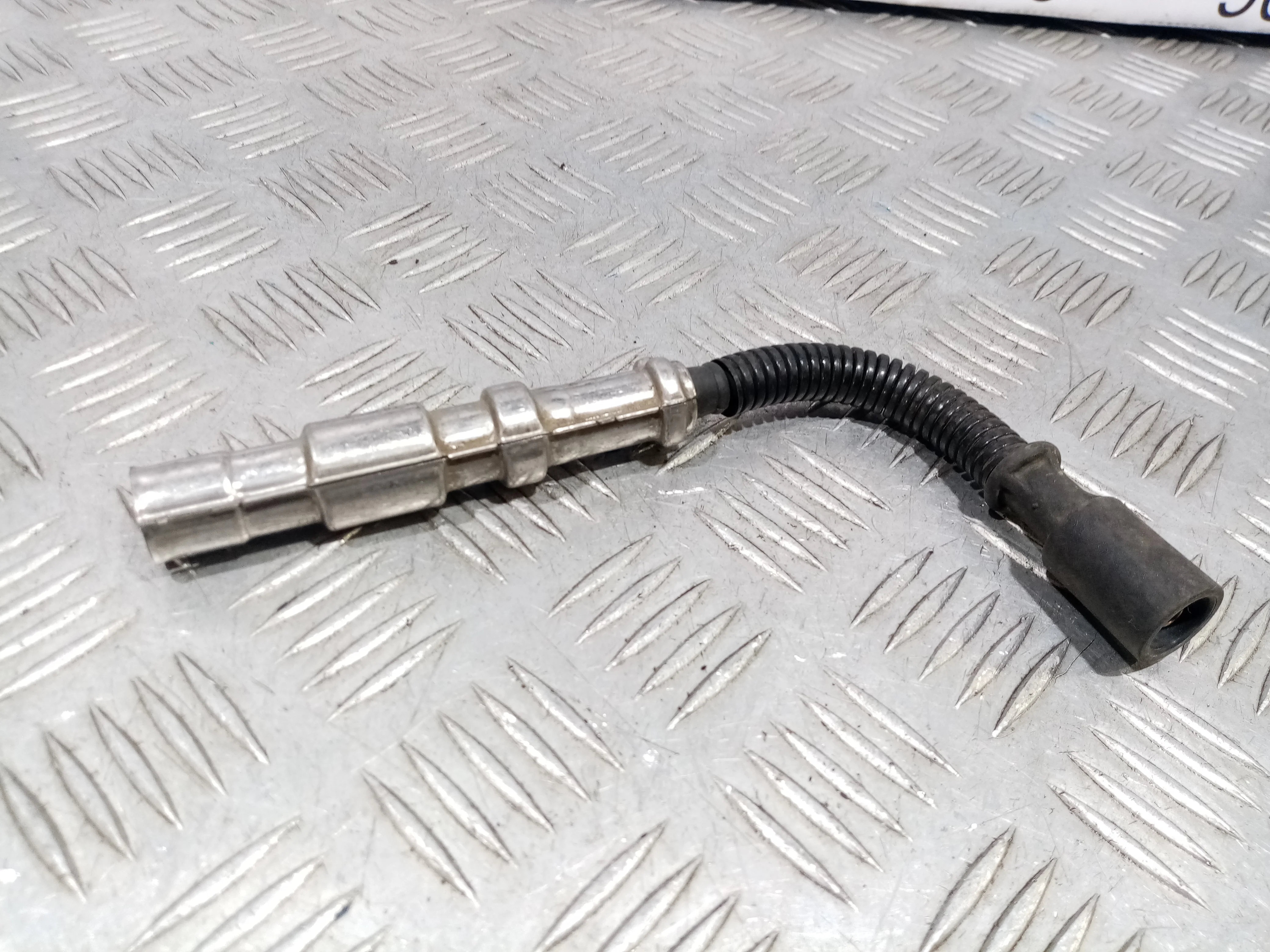 [Б/У] Провод высокого напряжения MB [Код: 00411977 ]