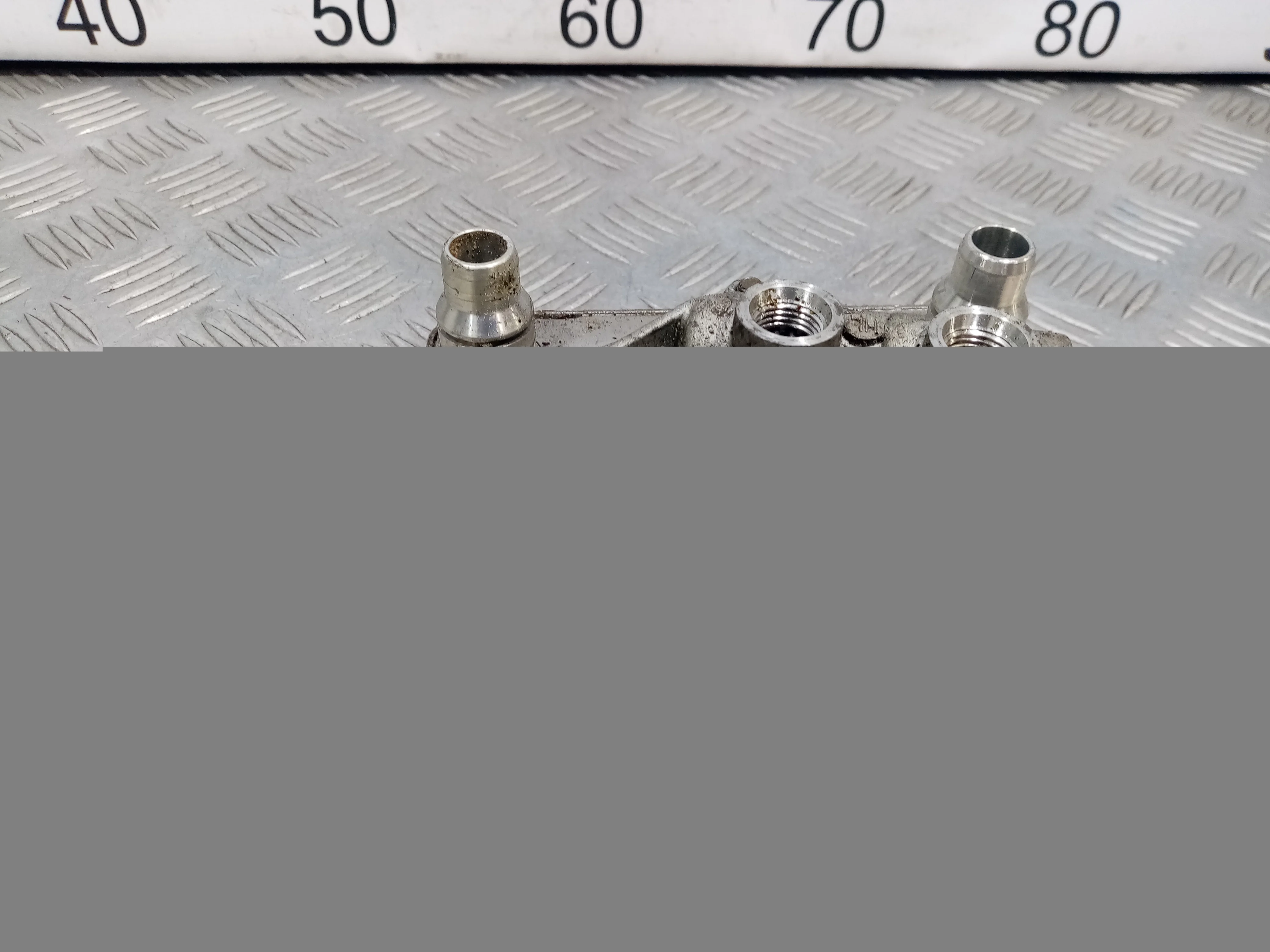 [Б/У] Радиатор масляный Mercedes Benz [Код: 00416352 ]