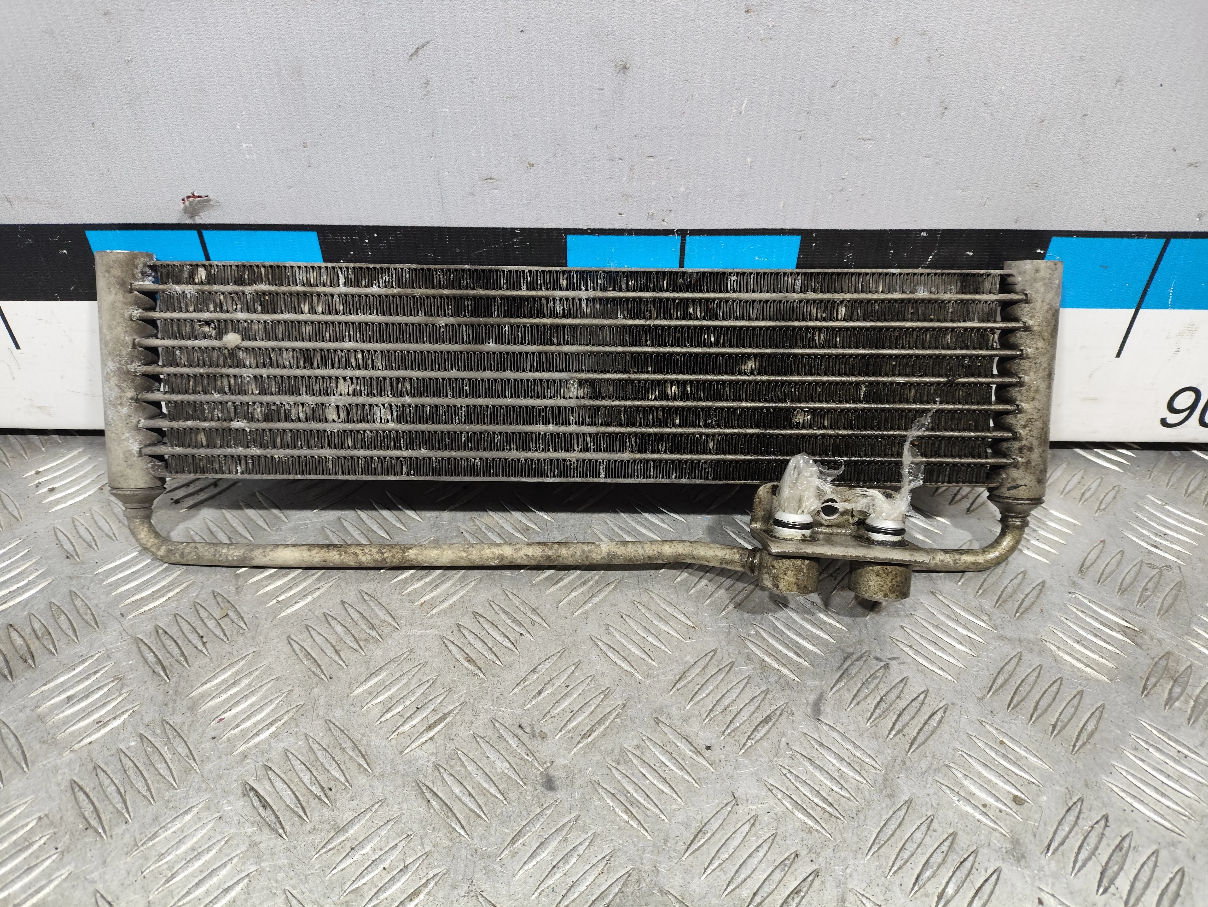 [Б/У] Радиатор масляный АКПП Mercedes W216 W221 [Код: 00447493 ]