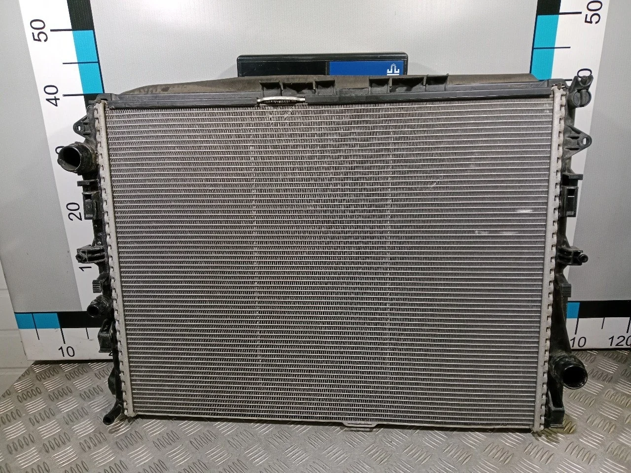 [Б/У] Радиатор системы охлаждения основной [Код: 00535580 ]