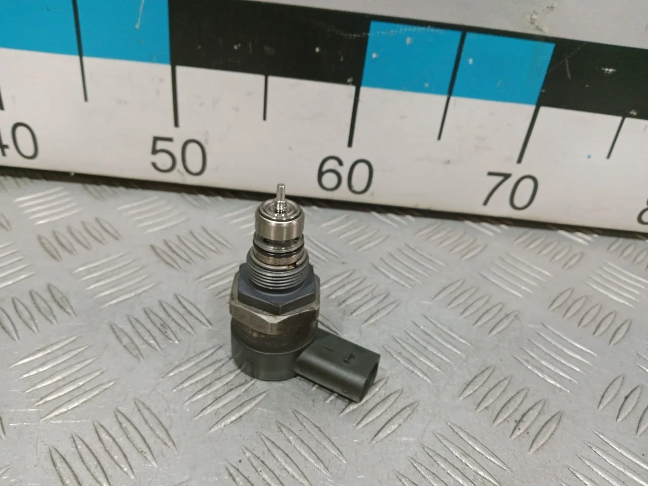 [Б/У] Регулятор давления топлива Mercedes BMW [Код: 00647139 ]