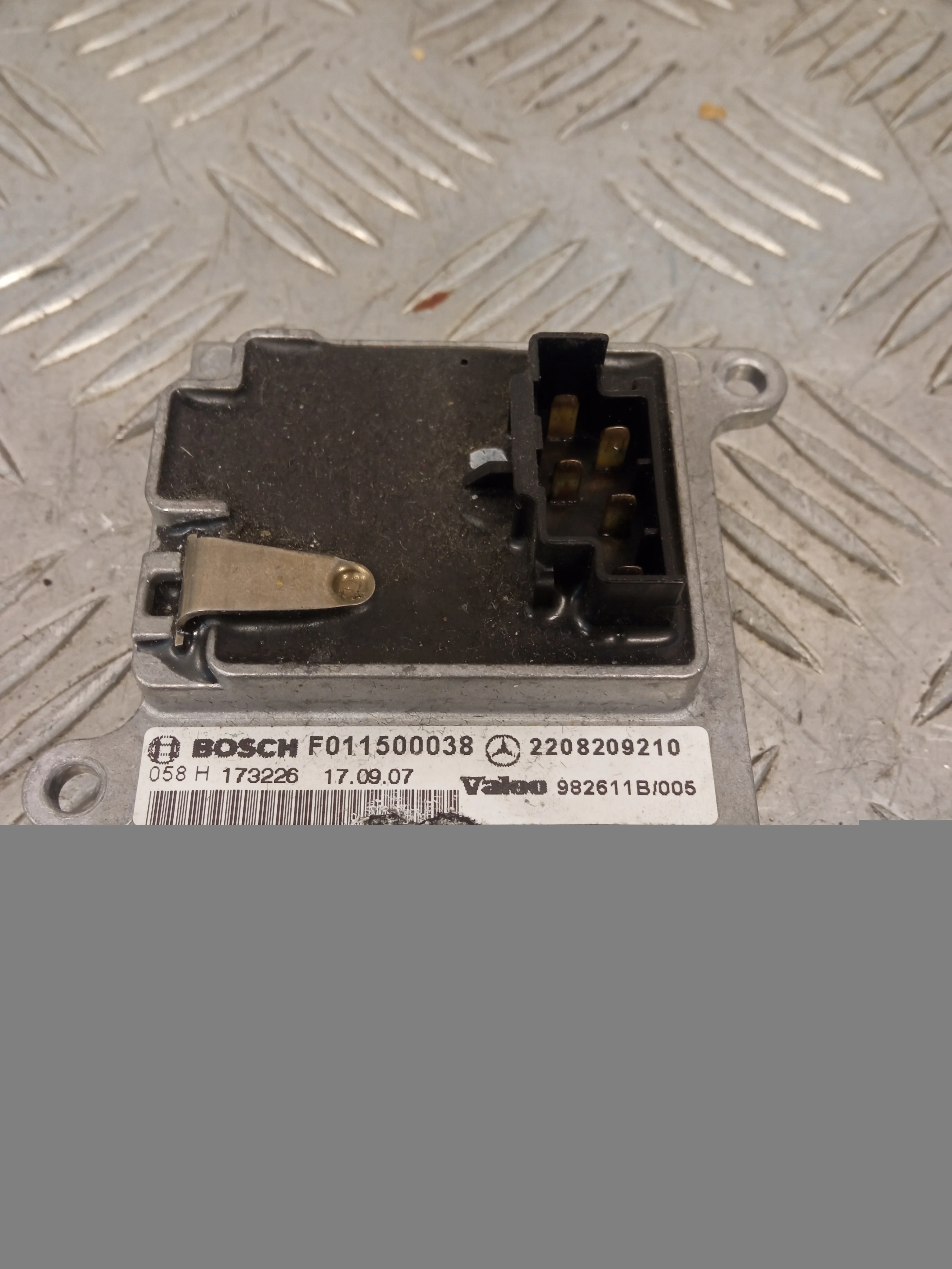 [Б/У] Резистор отопителя Mercedes W221 W220 W163 [Код: 00366267 ]