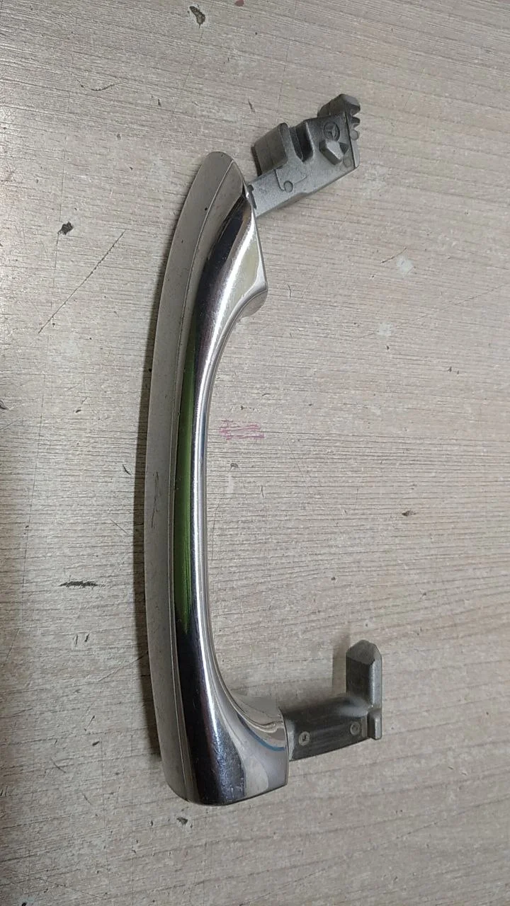 [Б/У] Ручка двери наружная передняя левая W215 W220 - Под покраску [ХОРОШЕЕ] [Код: 00683891 ]