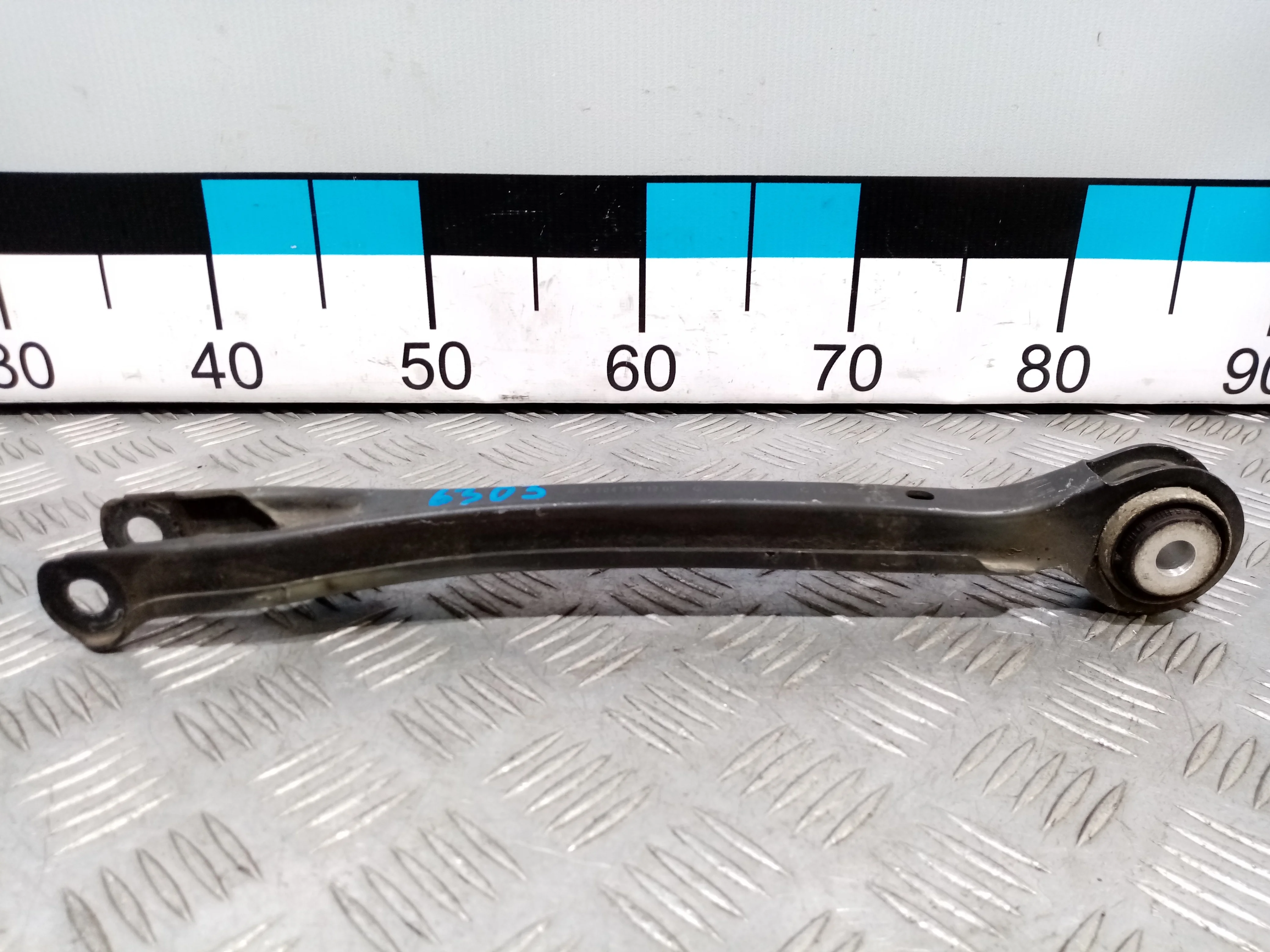 [Б/У] Рычаг задний нижний [Код: 00413117 ]