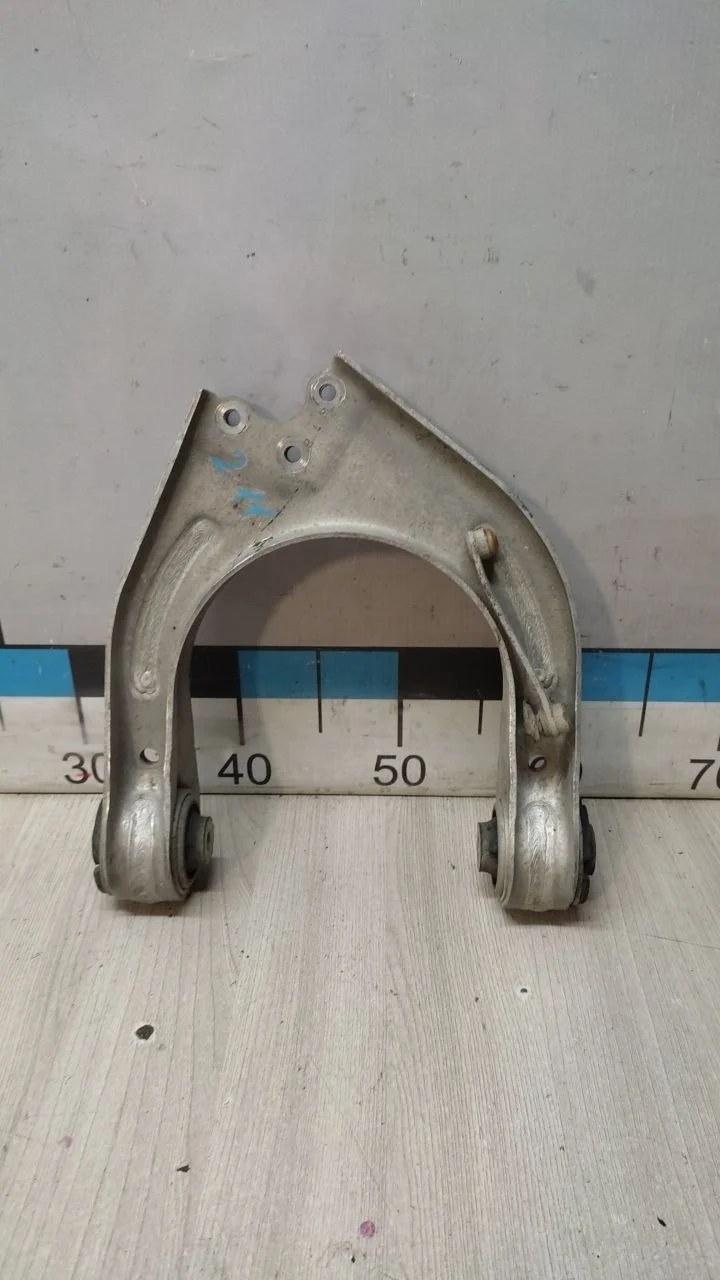 [Б/У] Рычаг передний верхний R=L - Без шаровой [ХОРОШЕЕ] [Код: 00615180 ]