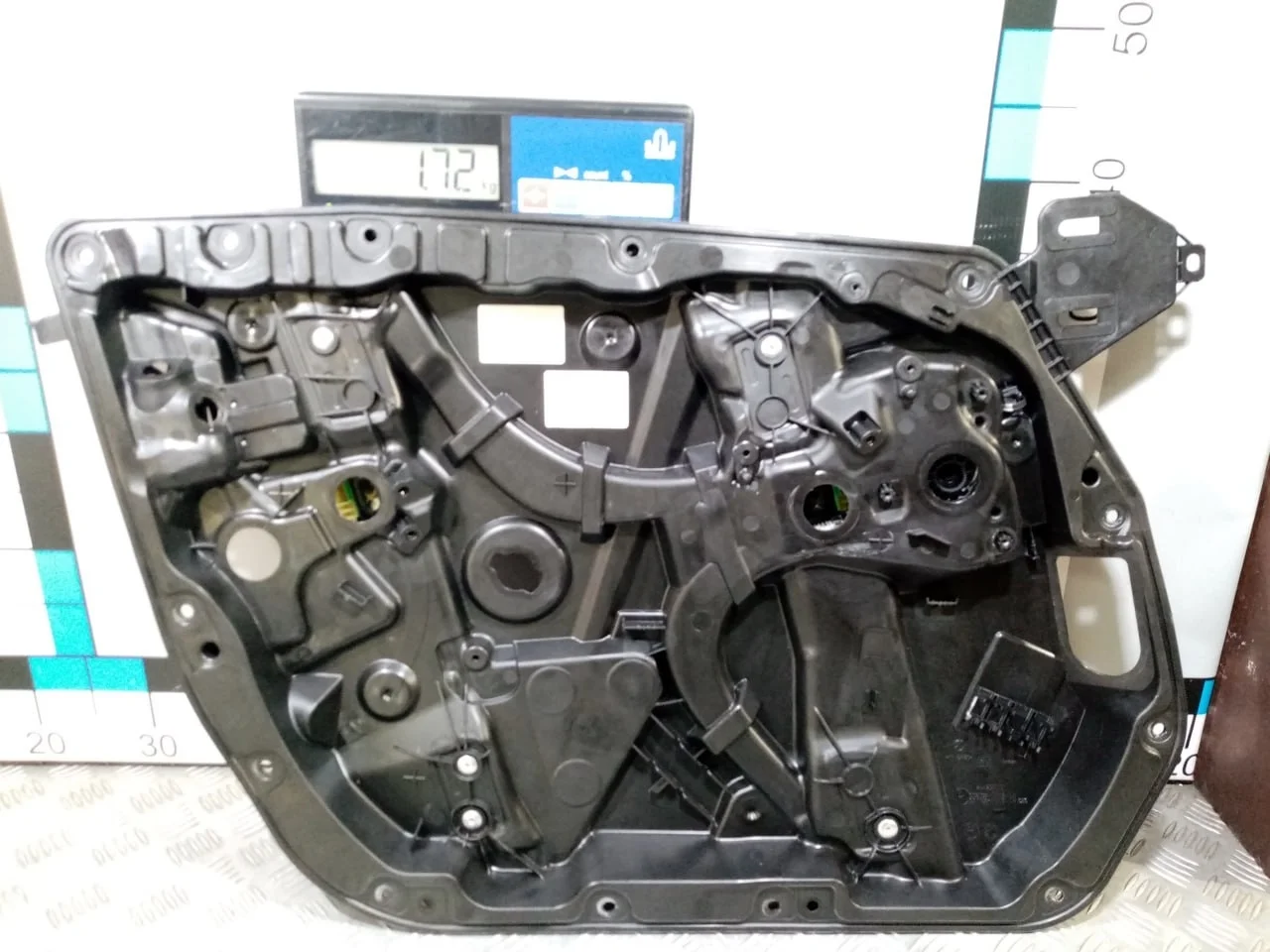 [Б/У] Стеклоподъемник передний левый MB W213 [Код: 00539068 ]