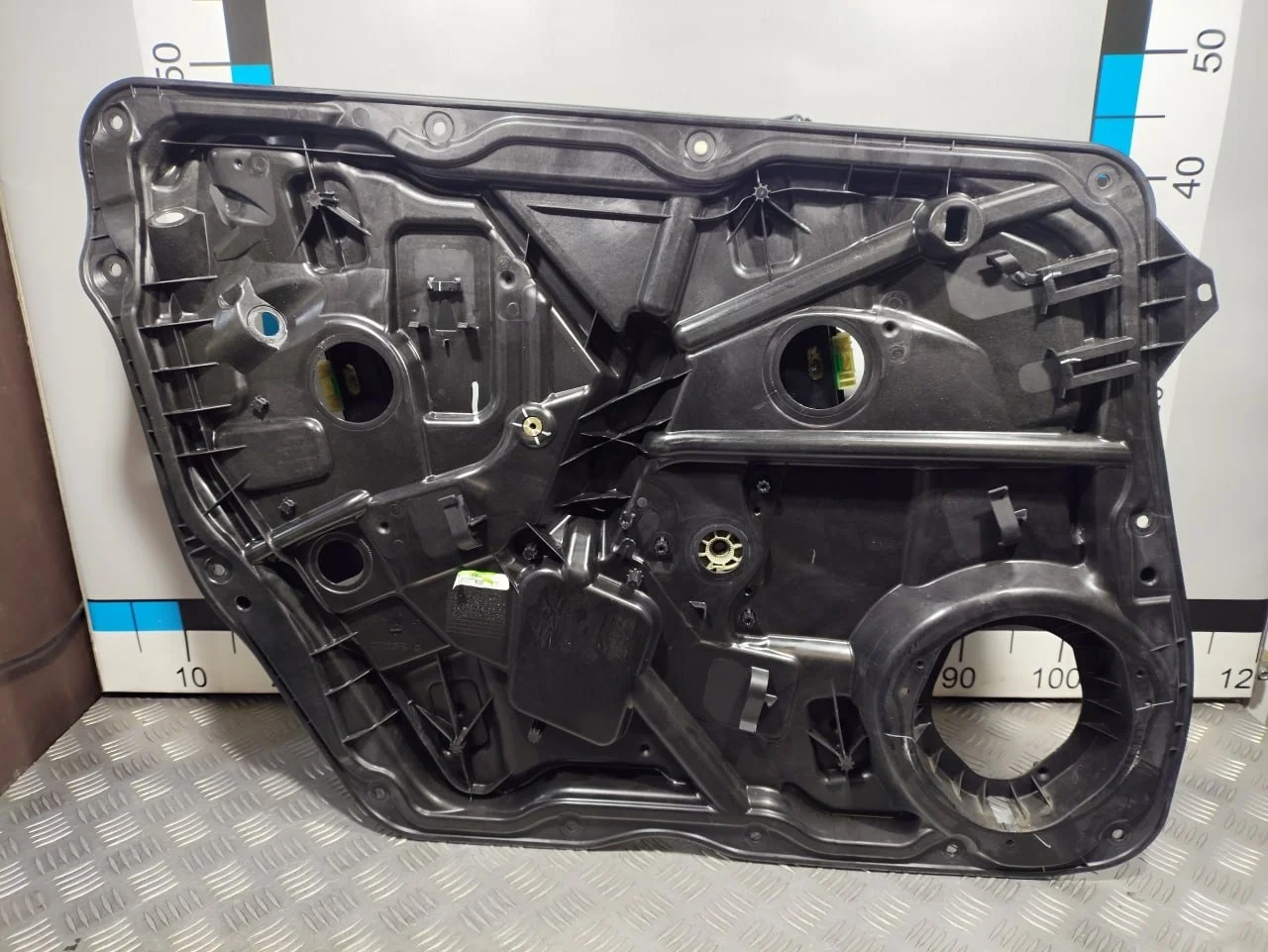 [Б/У] Стеклоподъемник электрический передний левый [Код: 00566167 ]