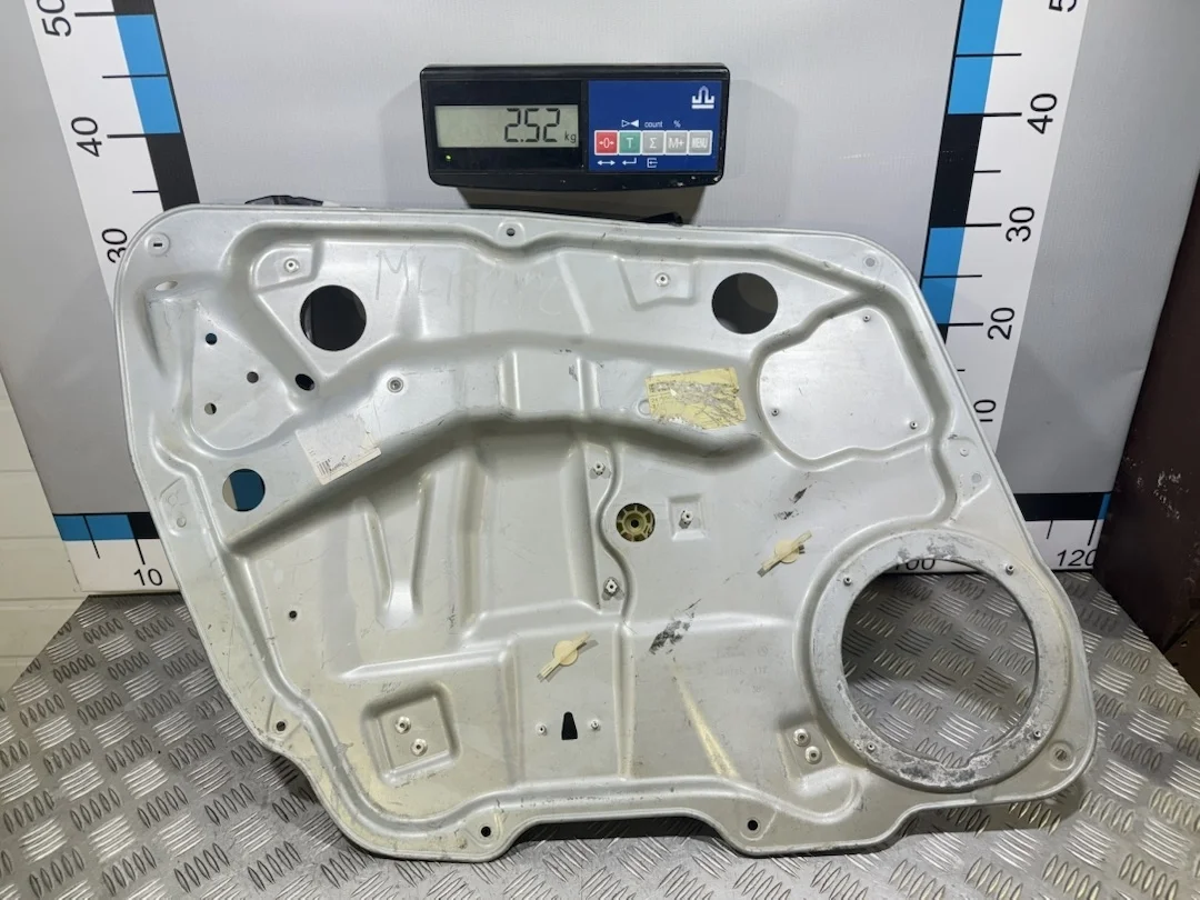 [Б/У] Стеклоподъемник электрический передний левый Mercedes GL164 ML164 [Код: 00507360 ]