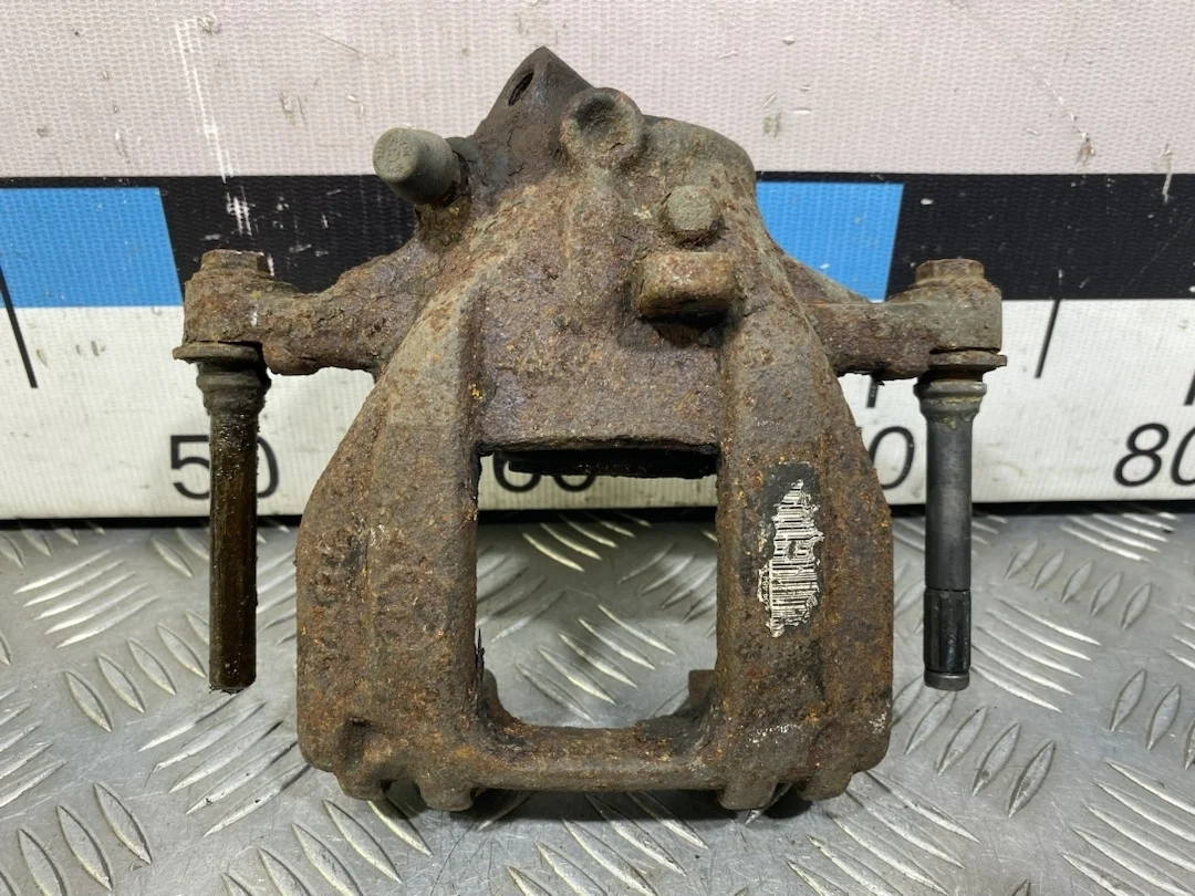 [Б/У] Суппорт тормозной задний правый [Код: 00400648 ]