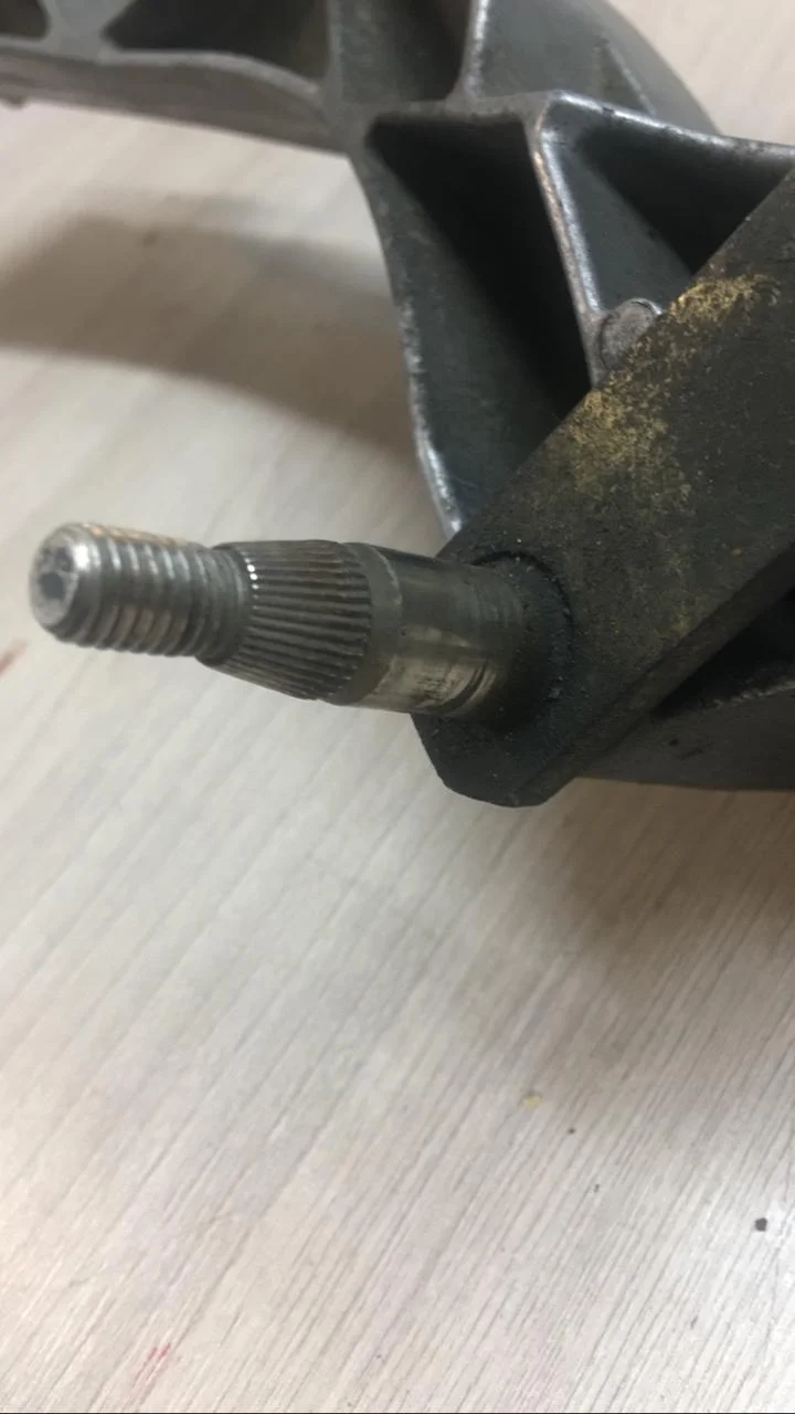 [Б/У] Трапеция стеклоочистителей Mercedes W211 - без мотора [Код: 00330193 ]