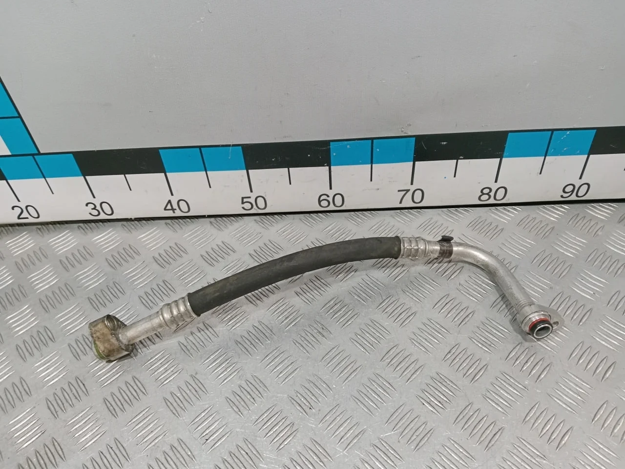 [Б/У] Трубка кондиционера [Код: 00646843 ]