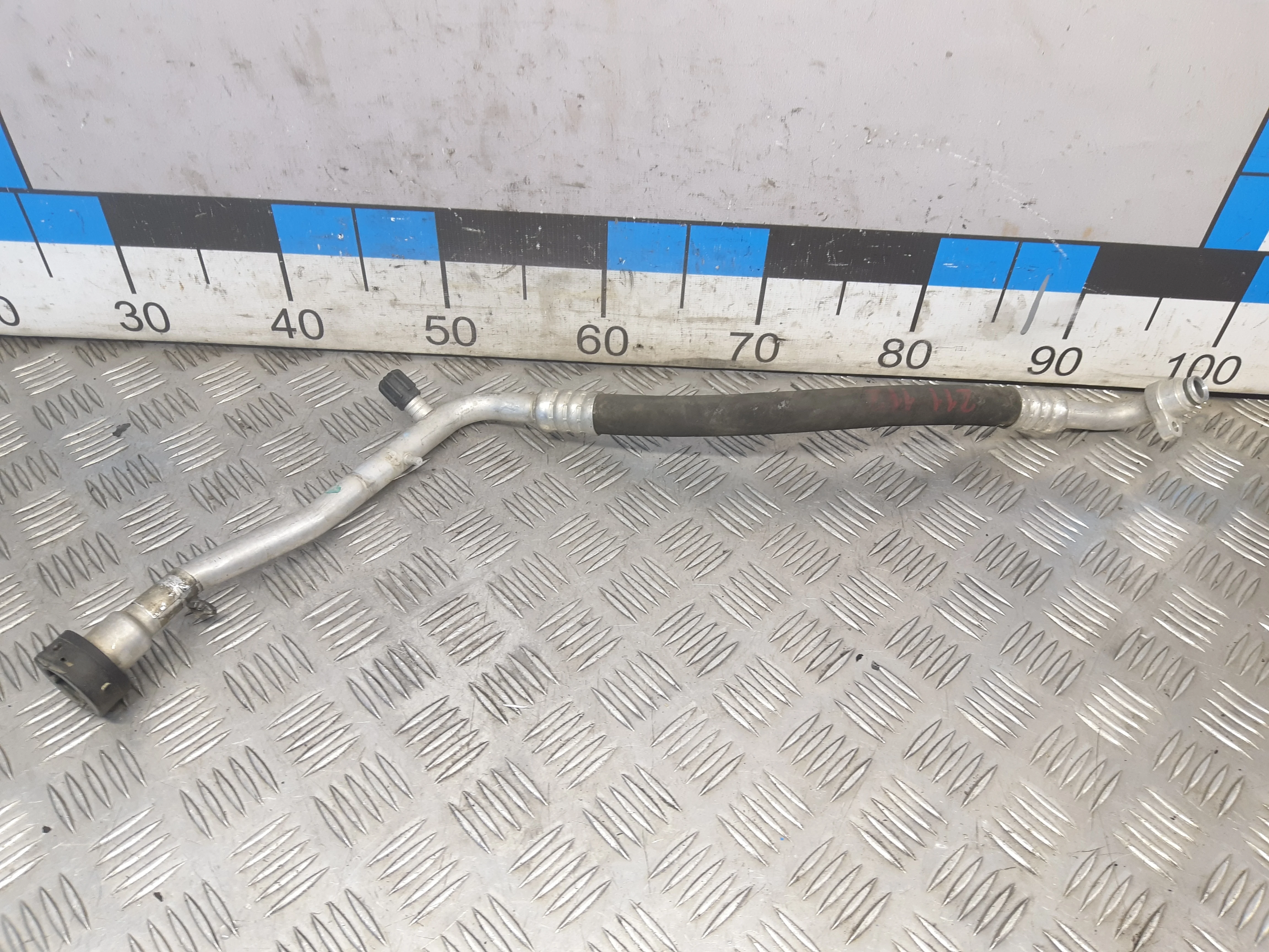 [Б/У] Трубка кондиционера от компрессора к испарителю - Отличное состояние. [Код: 00287156 ]